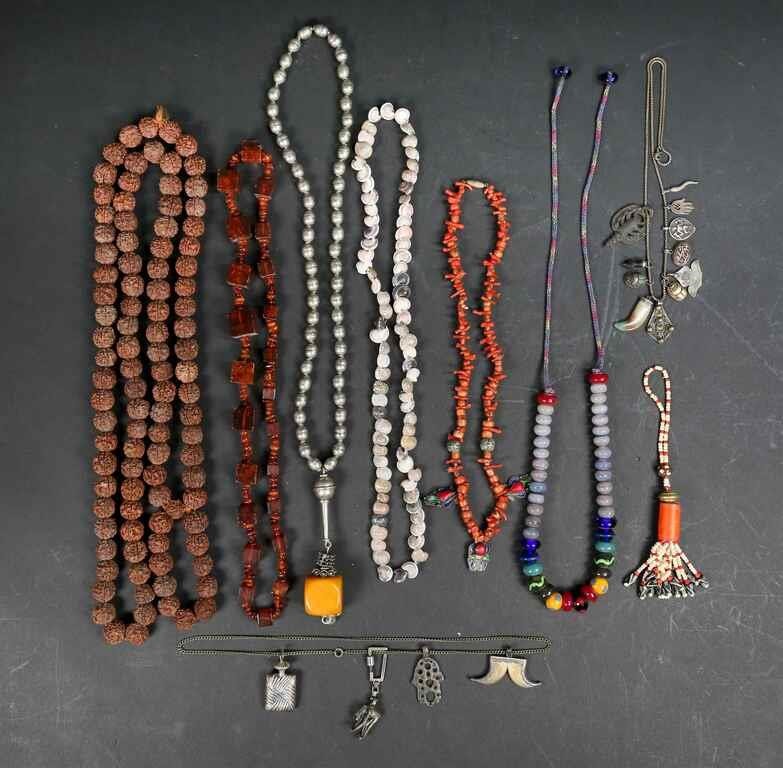 GROUPING OF BEADED JEWELRY9 piece 3ad48f