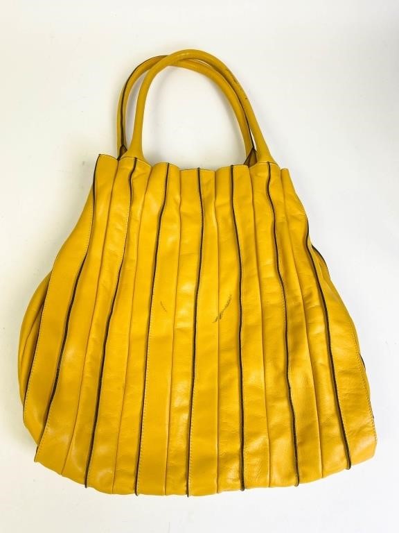 LUPO YELLOW ABANICO LEATHER BAGMade 3ad4cc