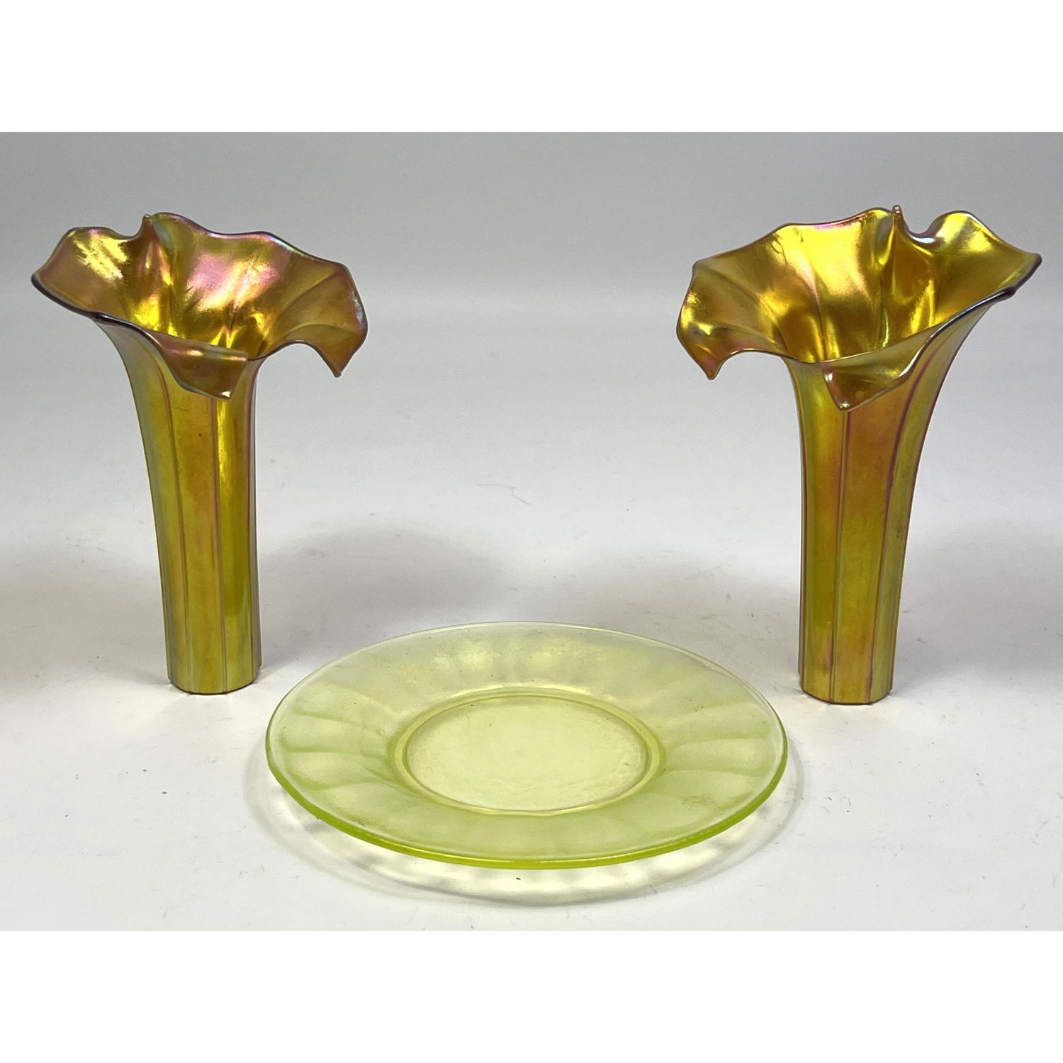 4pc Glass Lot. Pr Aurene style