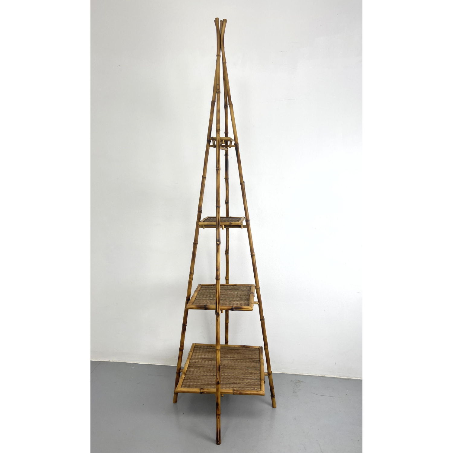 Bamboo and wicker pyramid Etagere