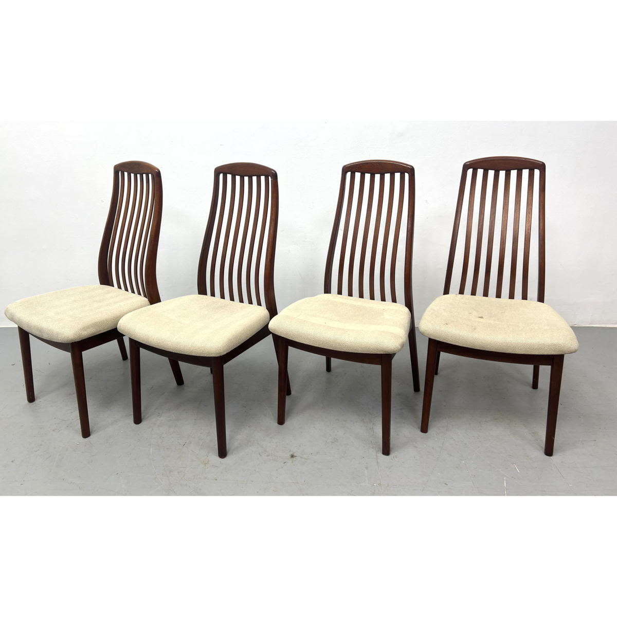 Set 4 High Back Danish Modern Dining 3ad5be