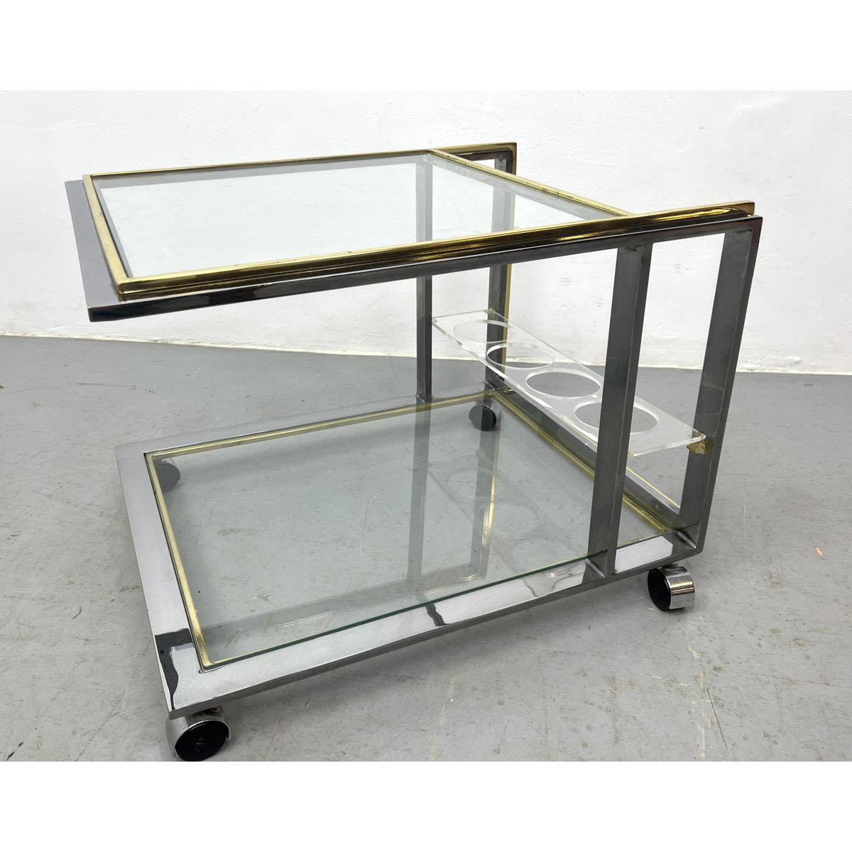 Romeo Rega style bar cart Server