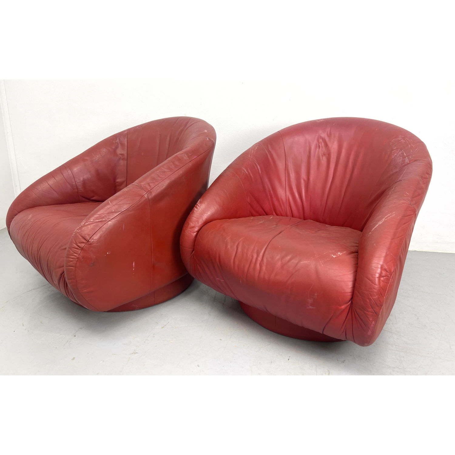 Pair Red leather swivel Living 3ad686