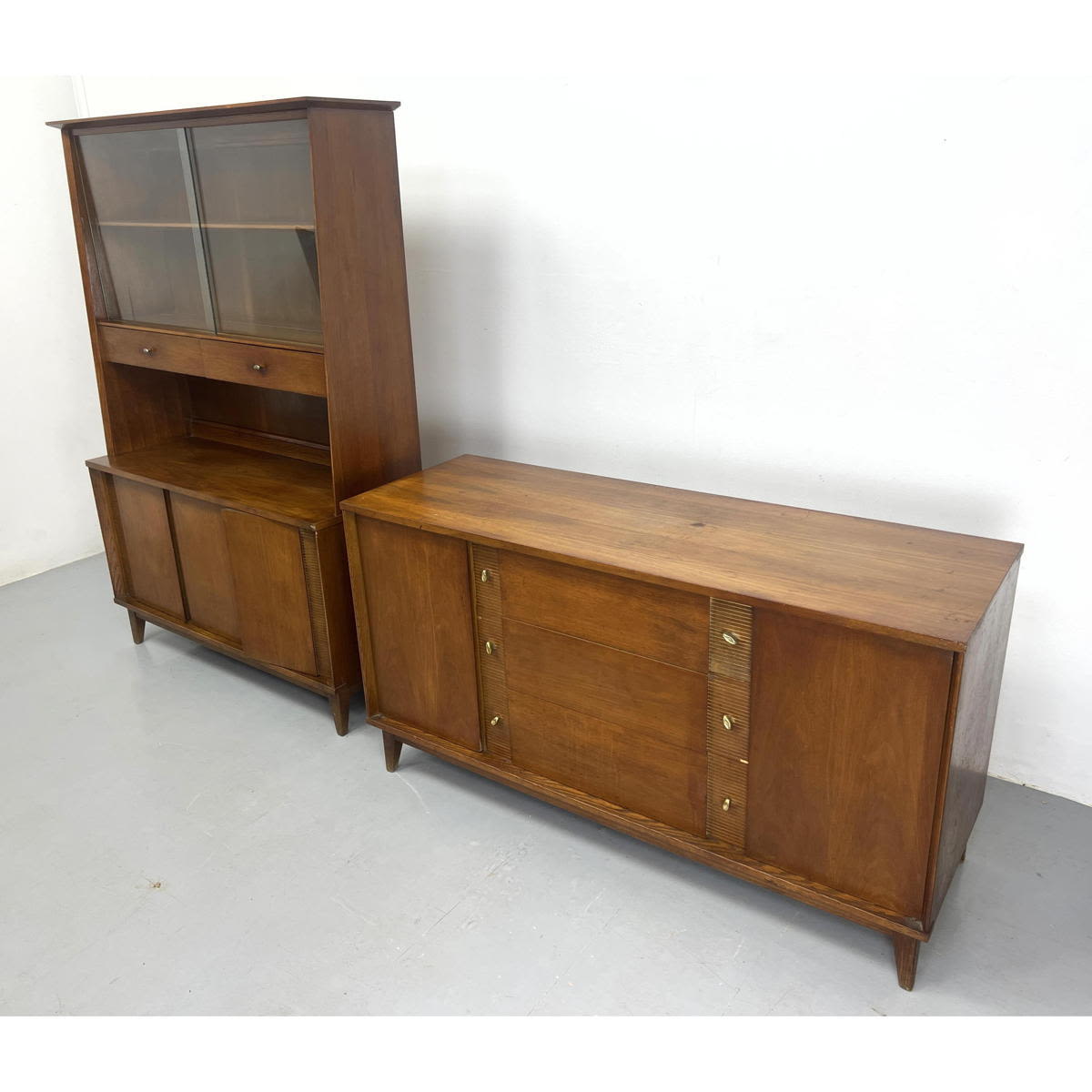 2pc American Modern Furniture.