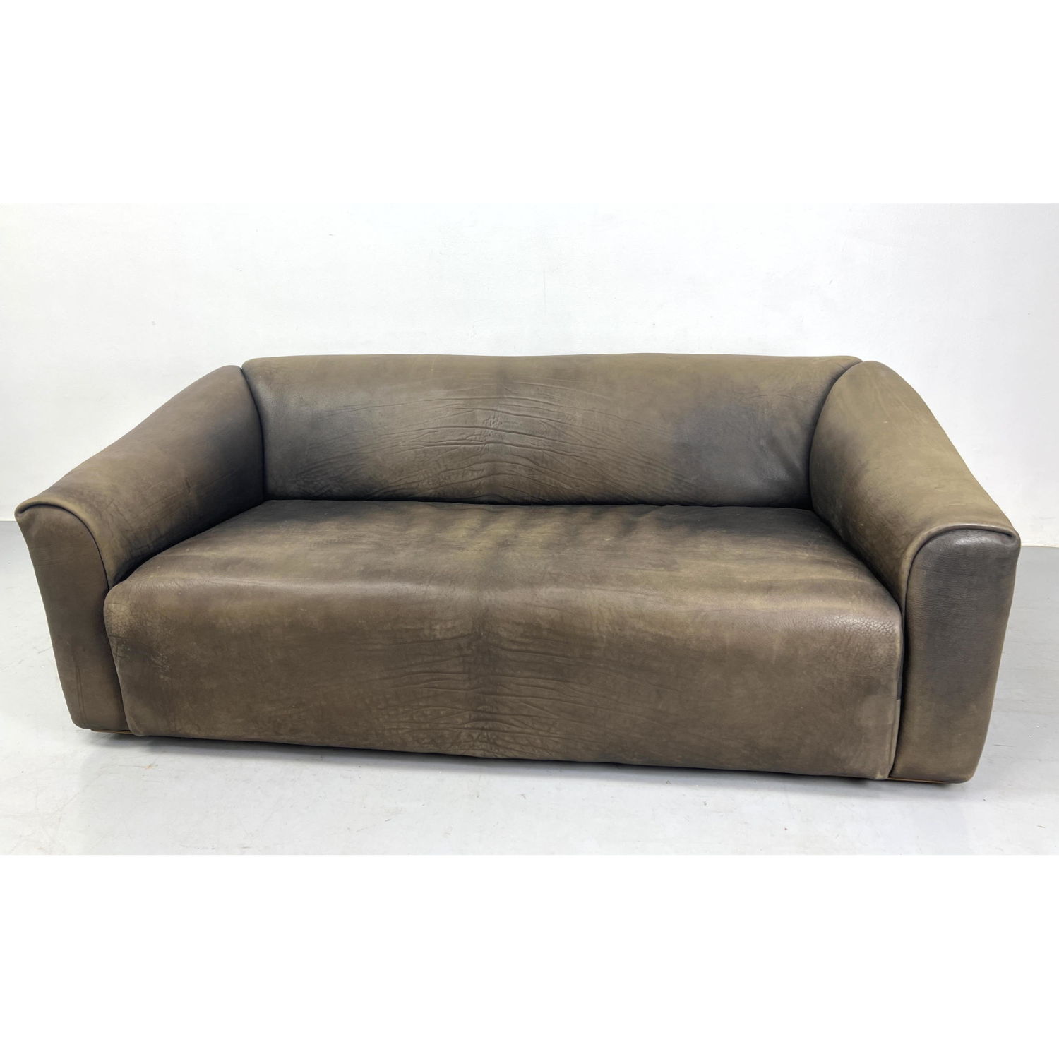 De Sede Buffalo Leather Sofa Couch.