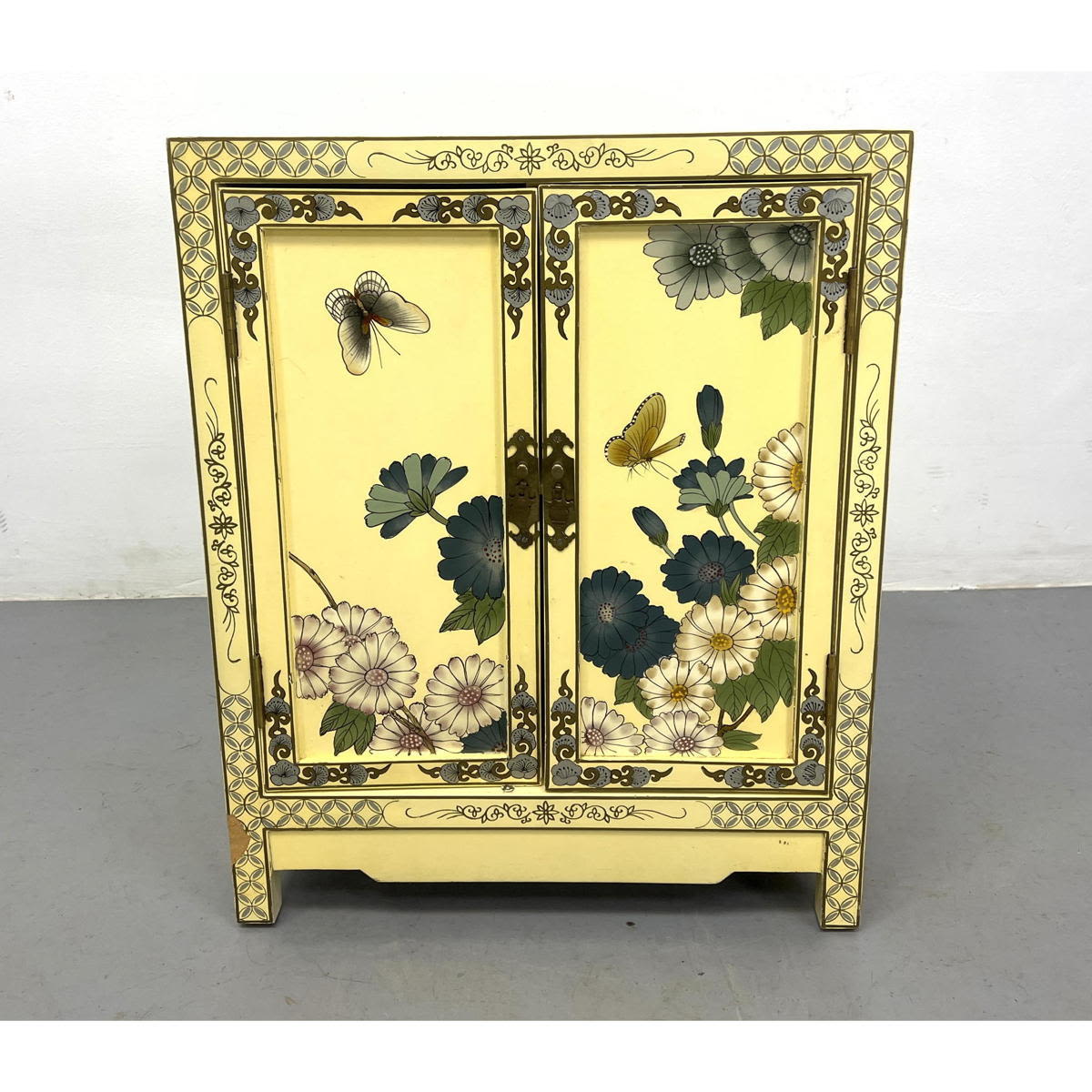 Asian Style Lacquer Cabinet. Paint