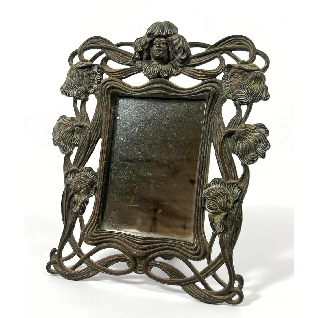 Art Nouveau Iron Frame Dresser 3ad6fb