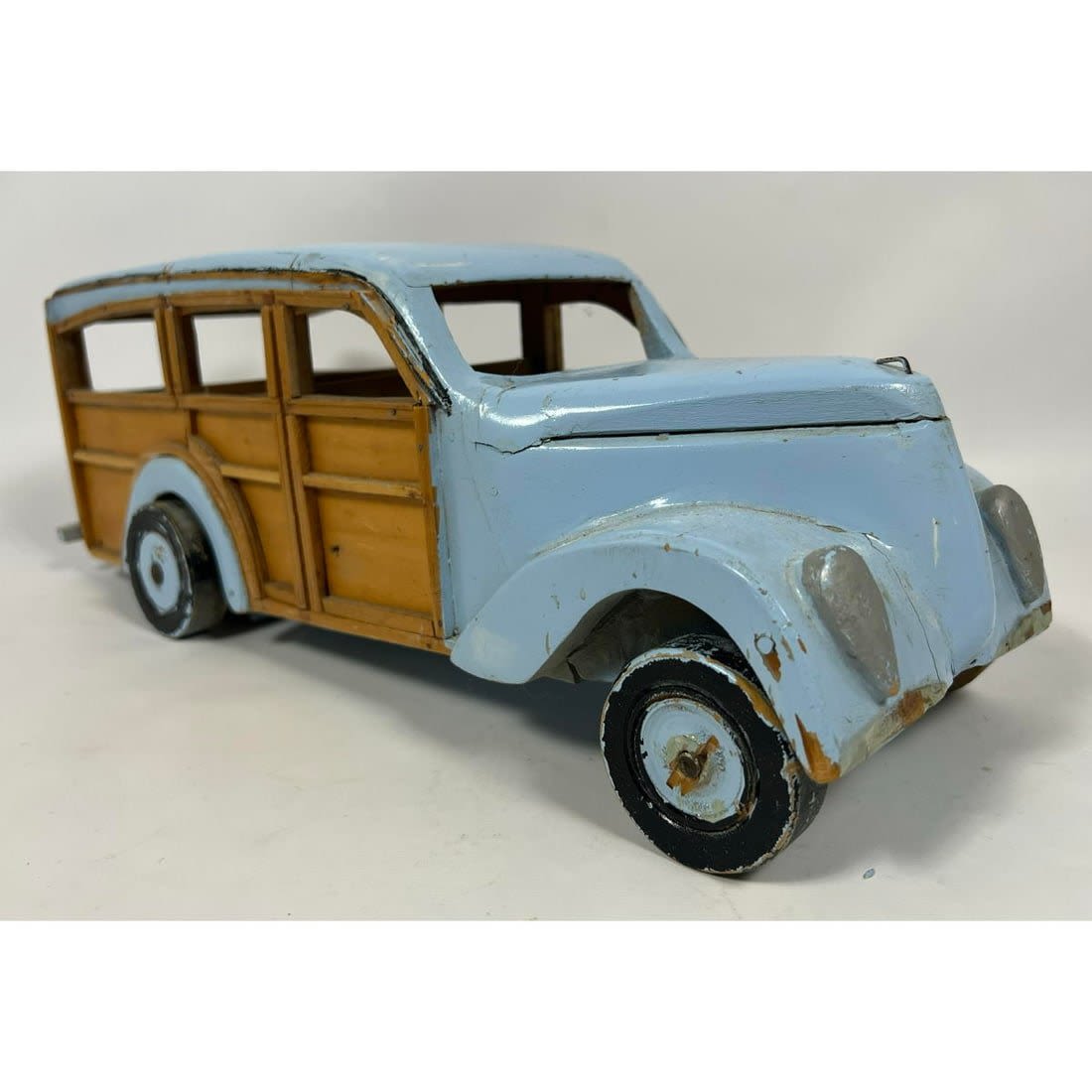 Hand Made Painted Wood Model Car  3ad790
