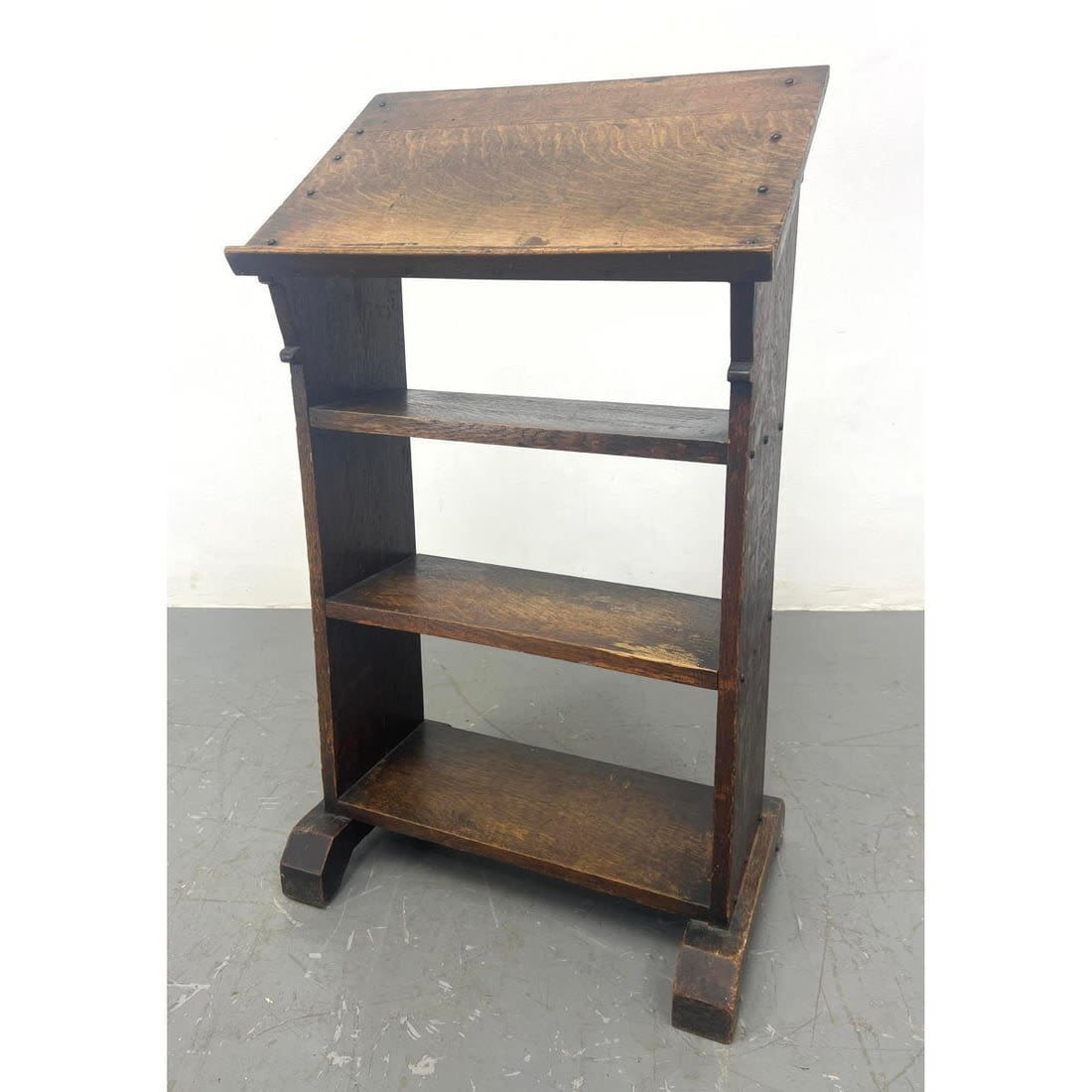 Antique Mission Oak Book stand  3ad7d0