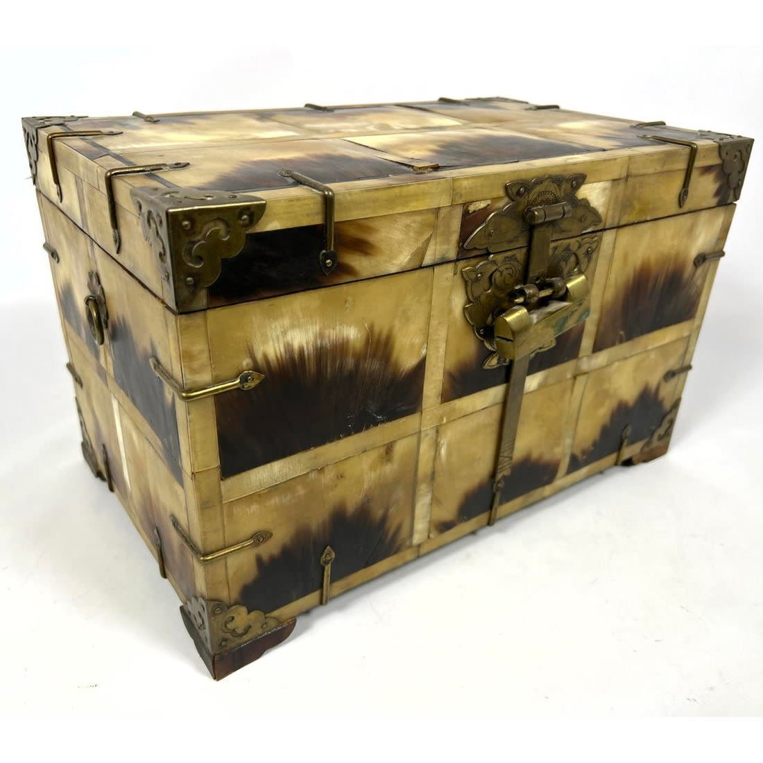 Natural Horn Tile Lidded Box. Brass