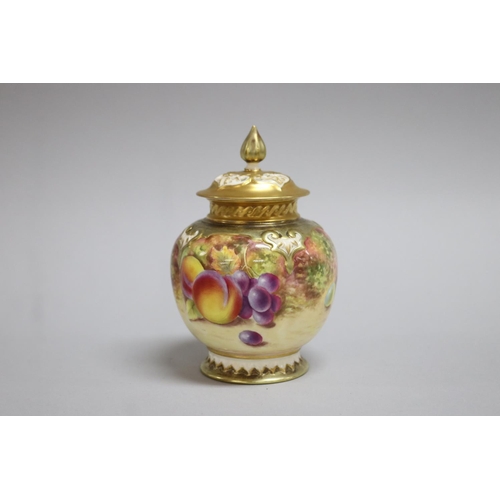 Royal Worcester, lidded pot pourri,