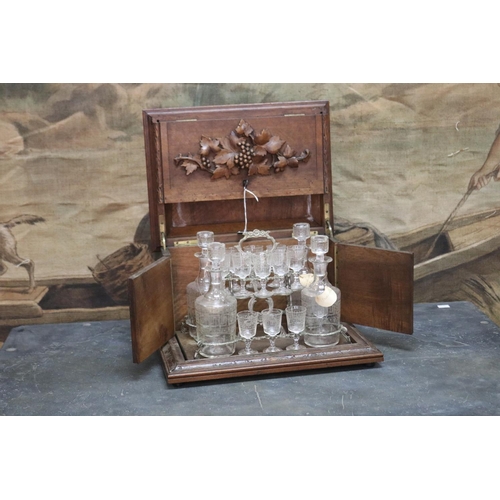 Antique French cave de liquor,