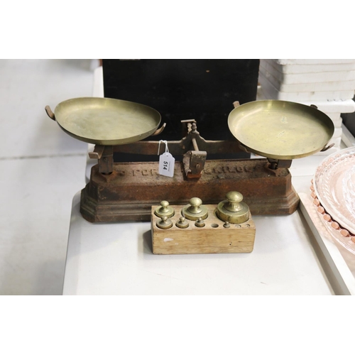 Set of French scales with brass pans,