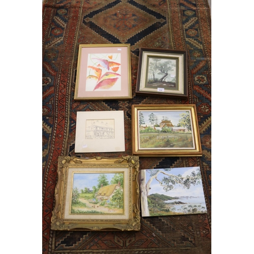 Assortment of art, approx 21cm H x 27cm