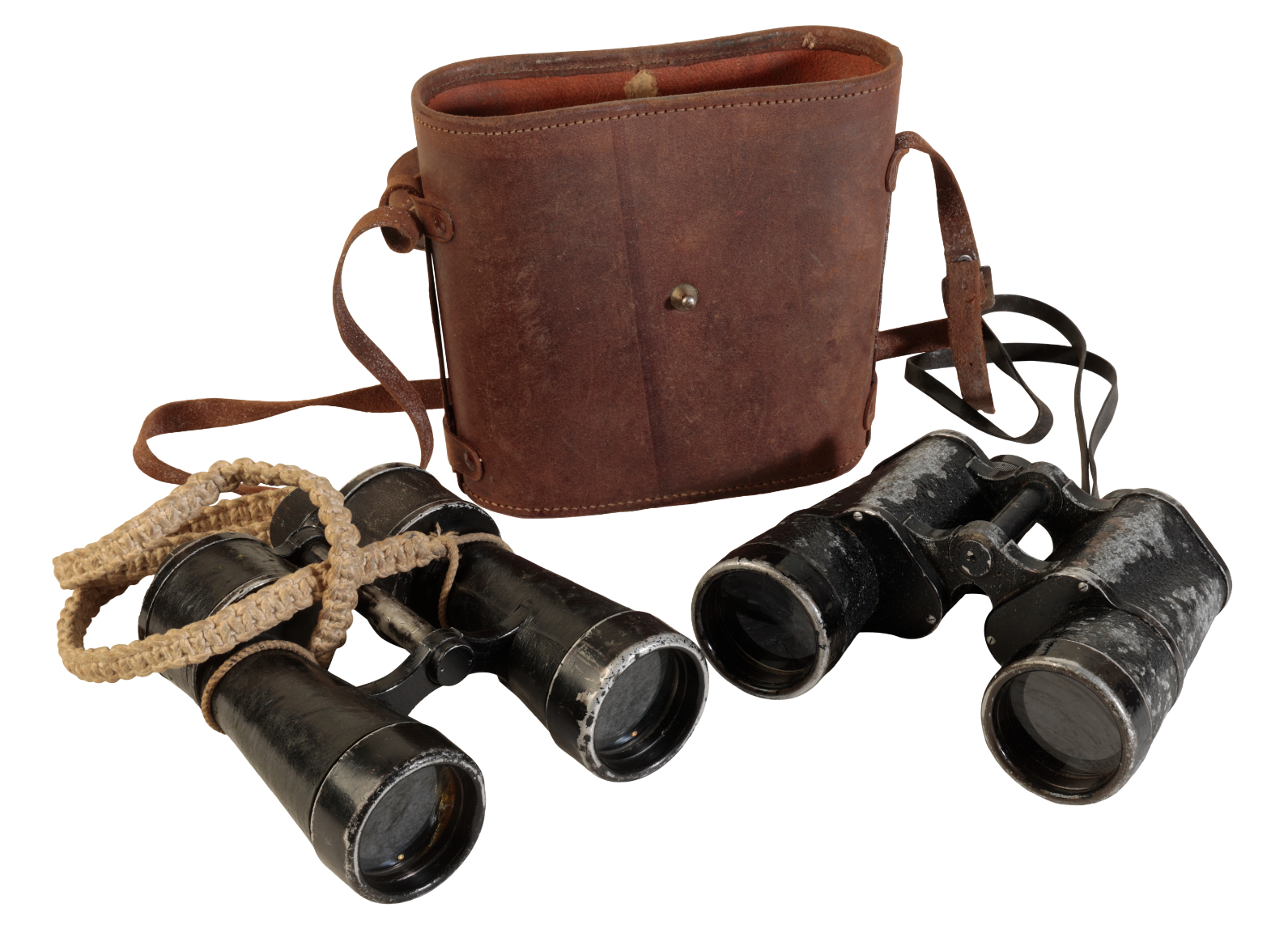 A PAIR OF 10X50 GERMAN MILITARY BINOCULARS