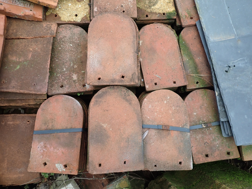 200 TERRACOTTA ROOF TILES with 3adfe7