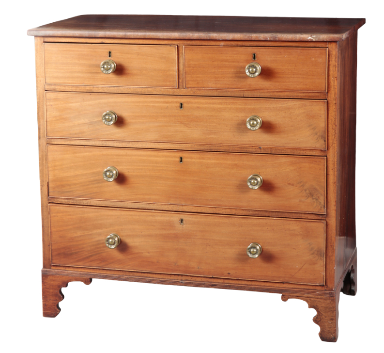 A VICTORIAN MAHOGANY CHEST OF DRAWERS 3ae0d8