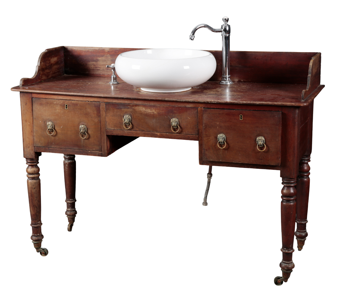 AN EARLY VICTORIAN MAHOGANY WASHSTAND 3ae103