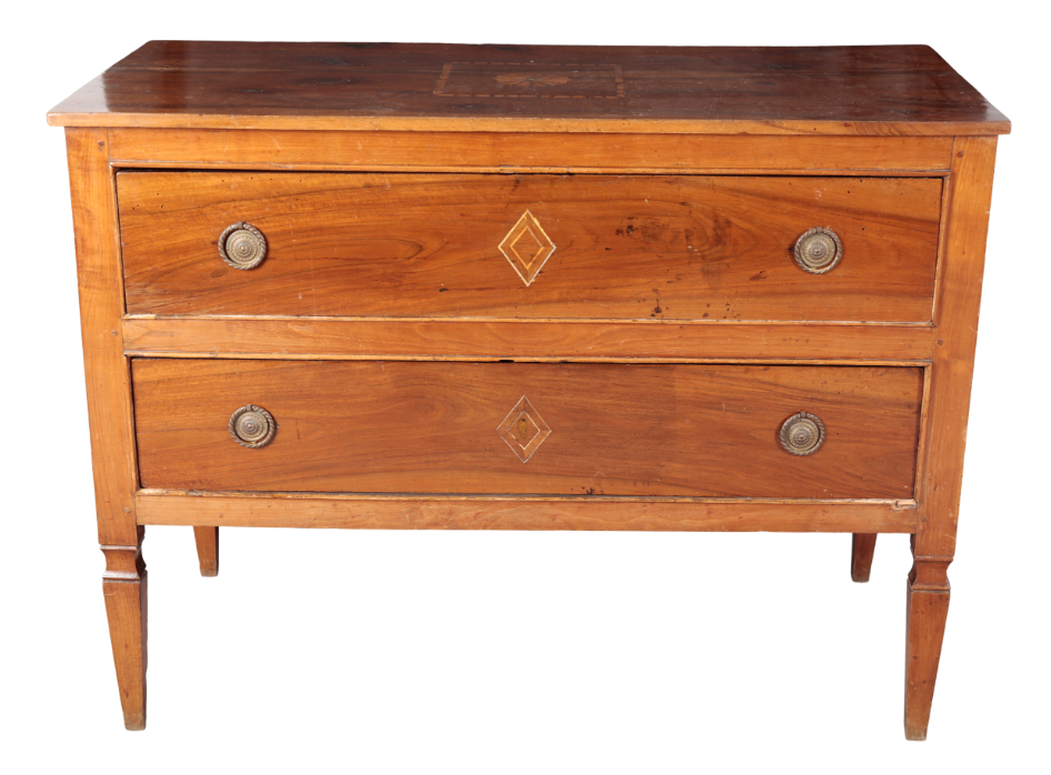 A CONTINENTAL WALNUT CHEST OF DRAWERS 3ae115