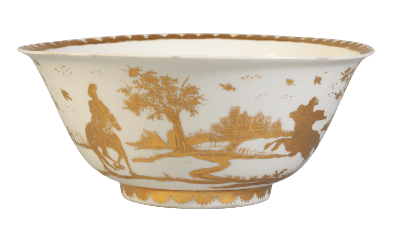 A BÖTTGER HAUSMALEREI BOWL circa 1715-1720,