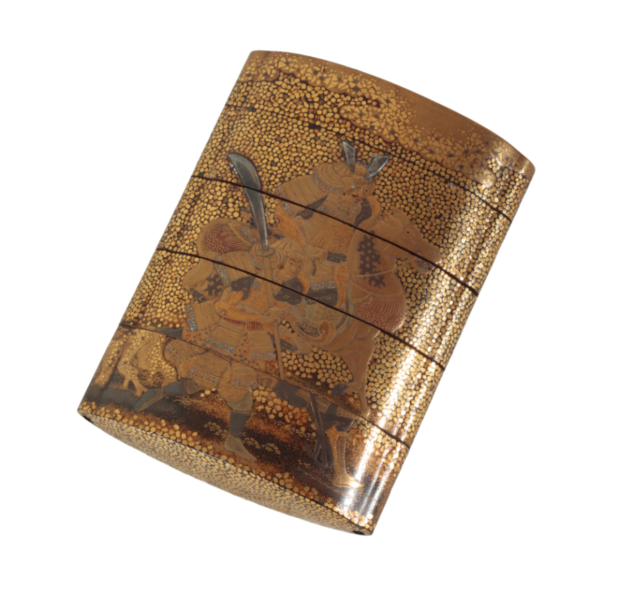 A JAPANESE GOLD LACQUER FOUR CASE 3ae255