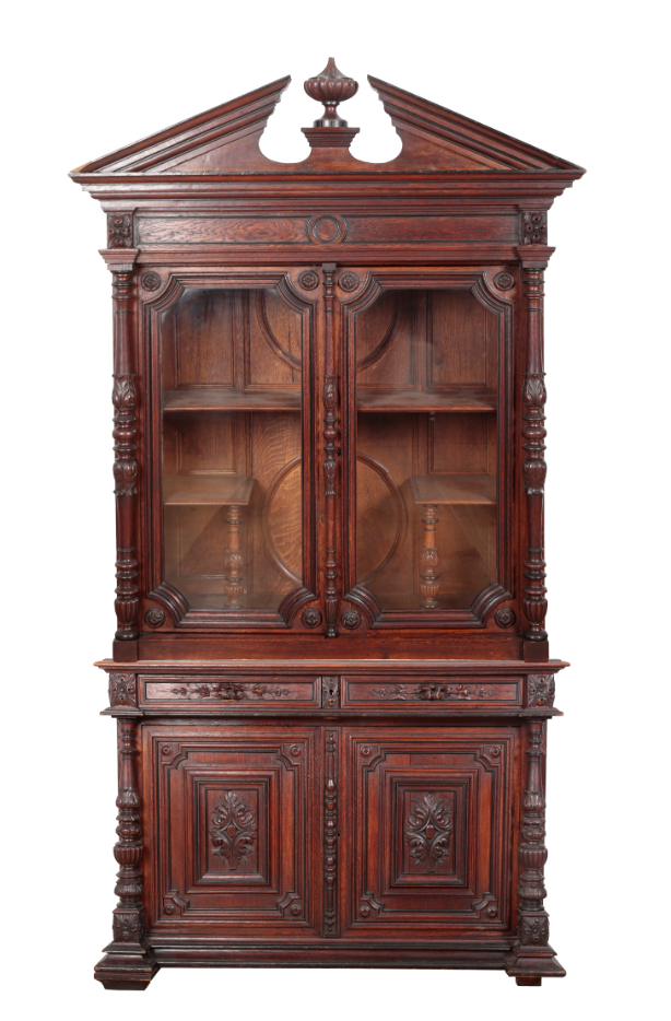 A VICTORIAN OAK DRESSER the upper 3ae2ec