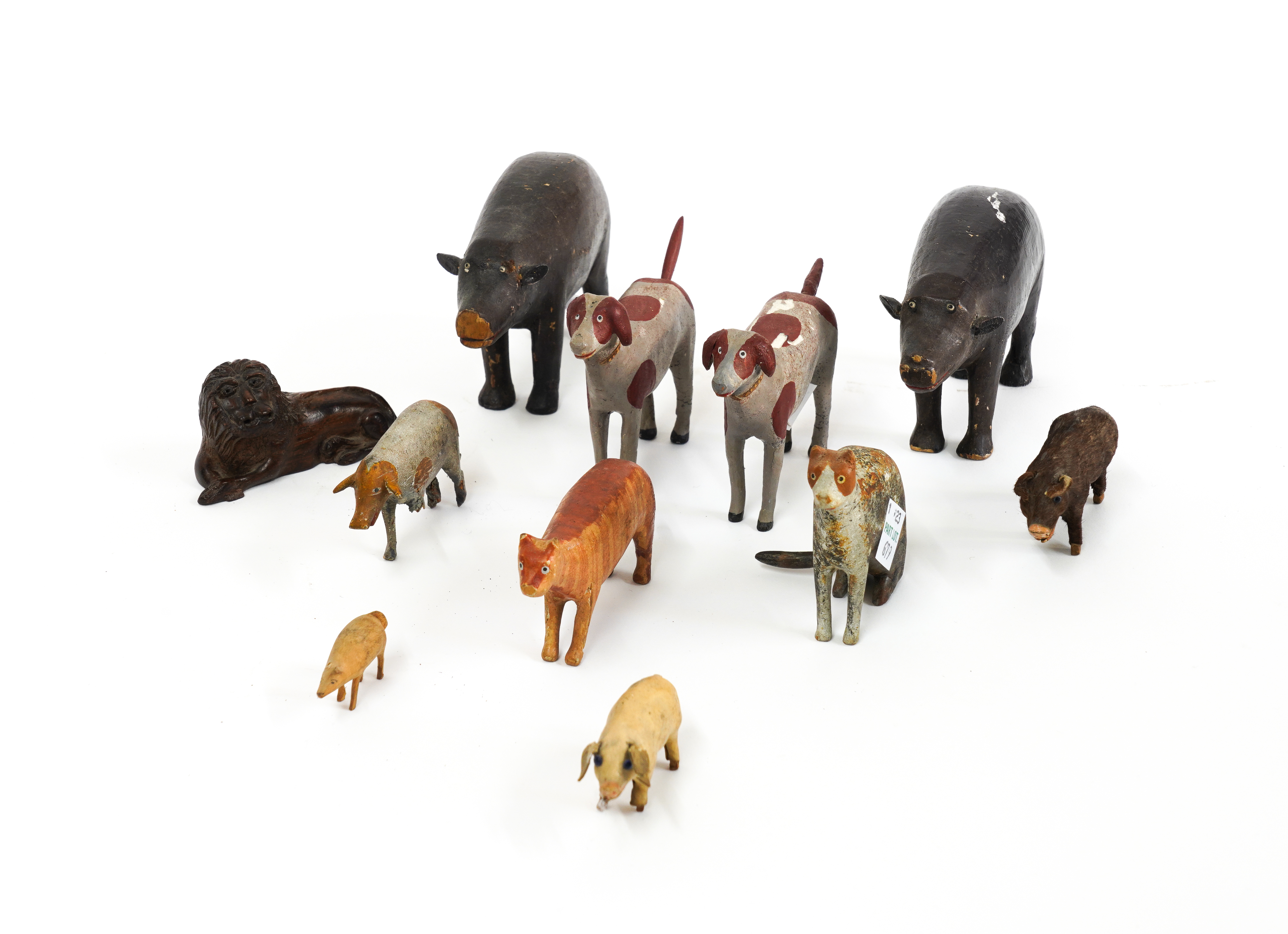 FOLK ART: A GROUP OF NAIVE PAINTED ANIMALS