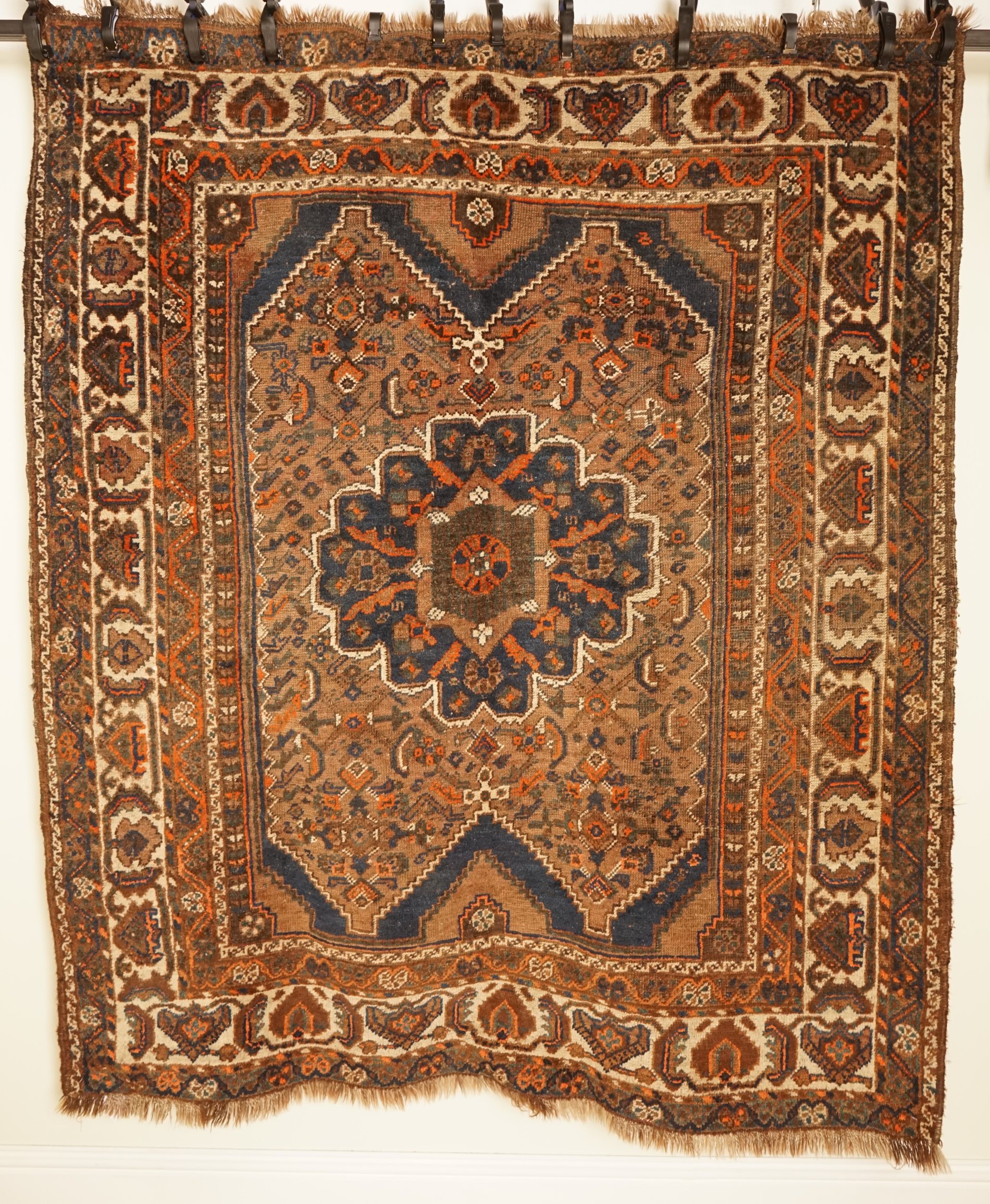 A SOUTH PERSIAN RUG The brown field 3ae4b1