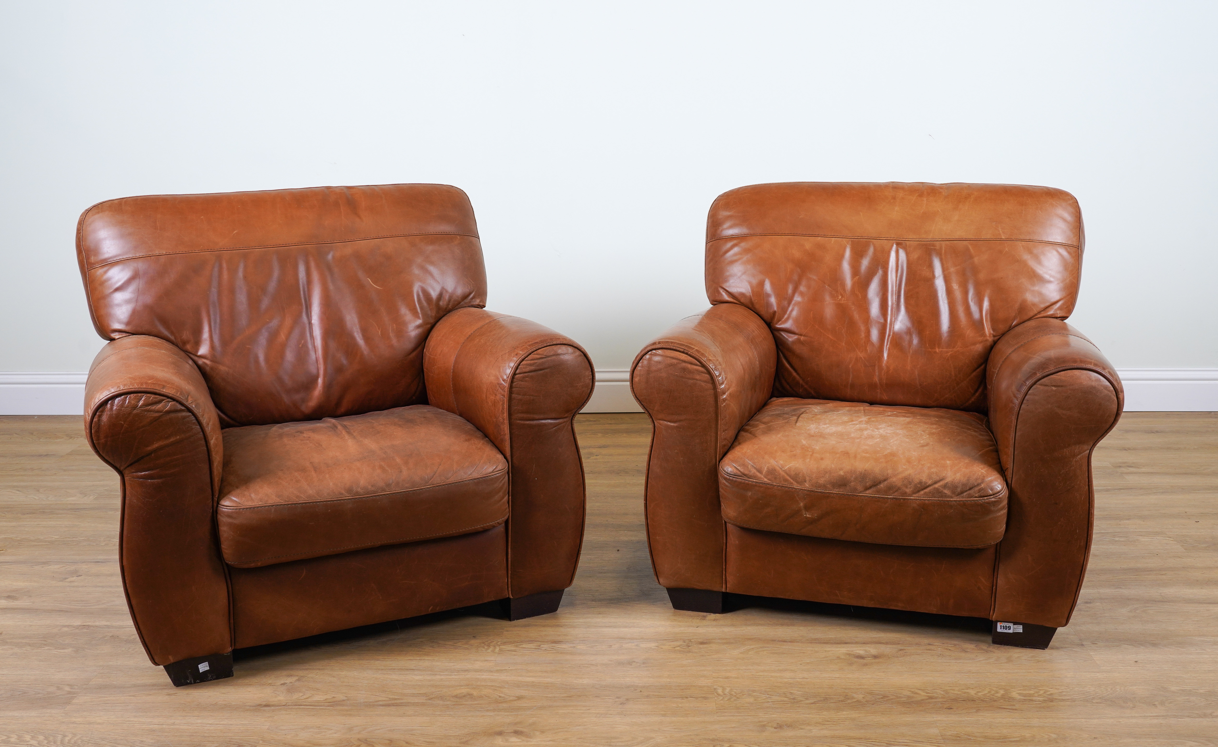 A PAIR OF 20TH CENTURY TAN LEATHER