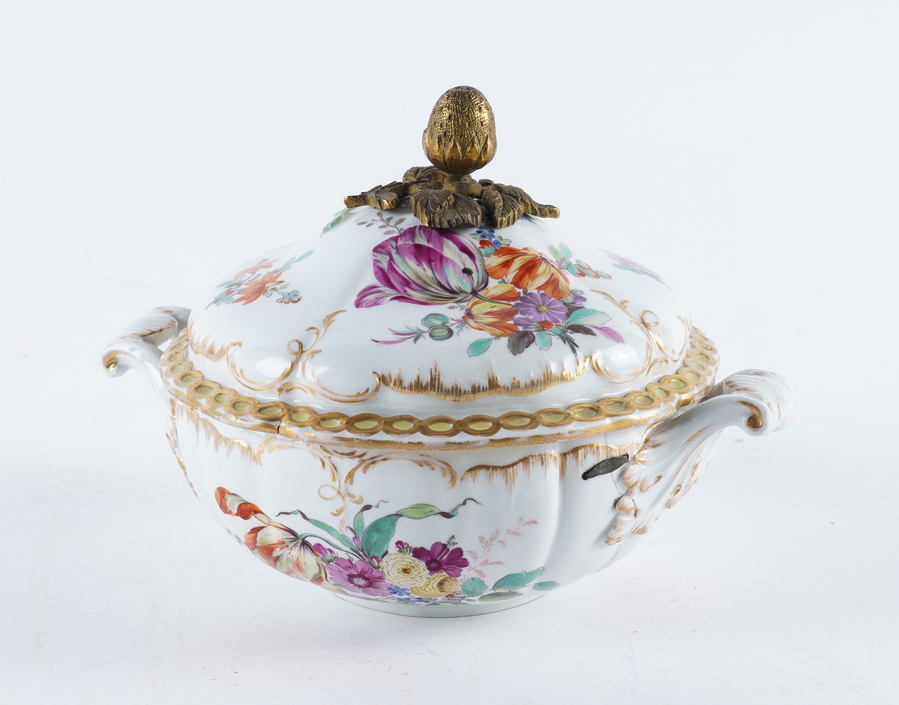 A FURSTENBERG TWO-HANDLED BOWL AND COVER