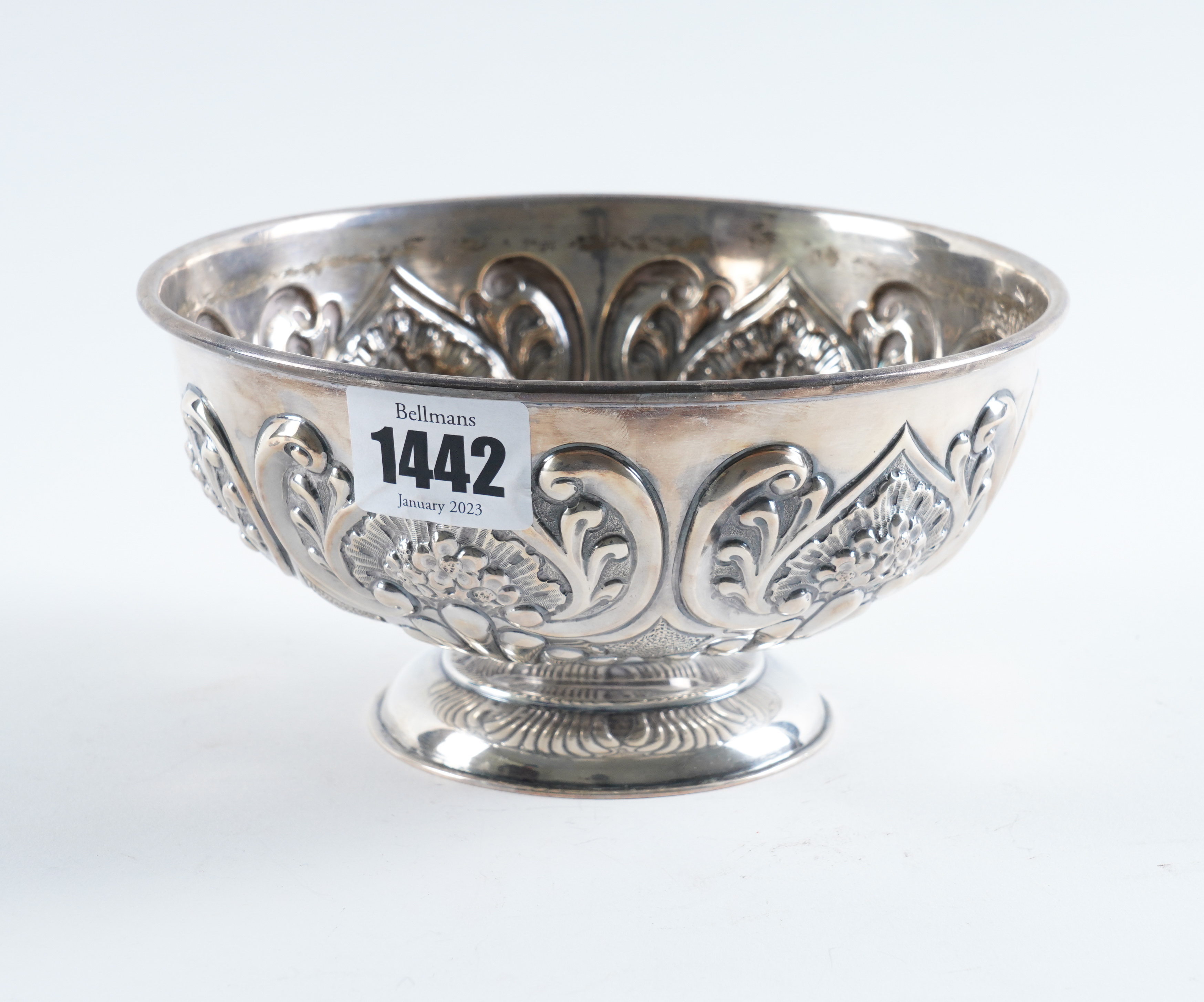 A LATE VICTORIAN SILVER BOWL With 3ae608