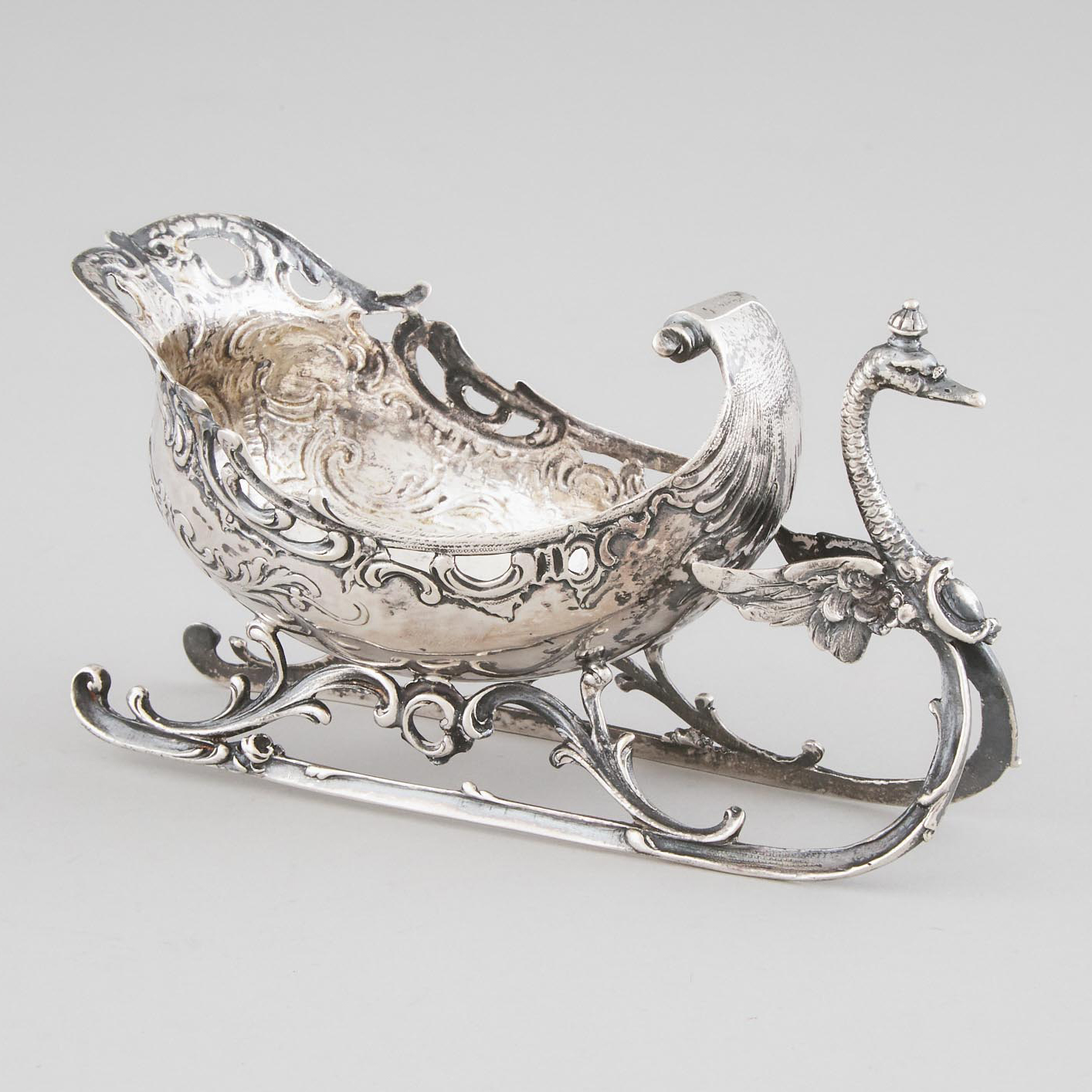 German Silver Sleigh Form Bonbon 3ac09e