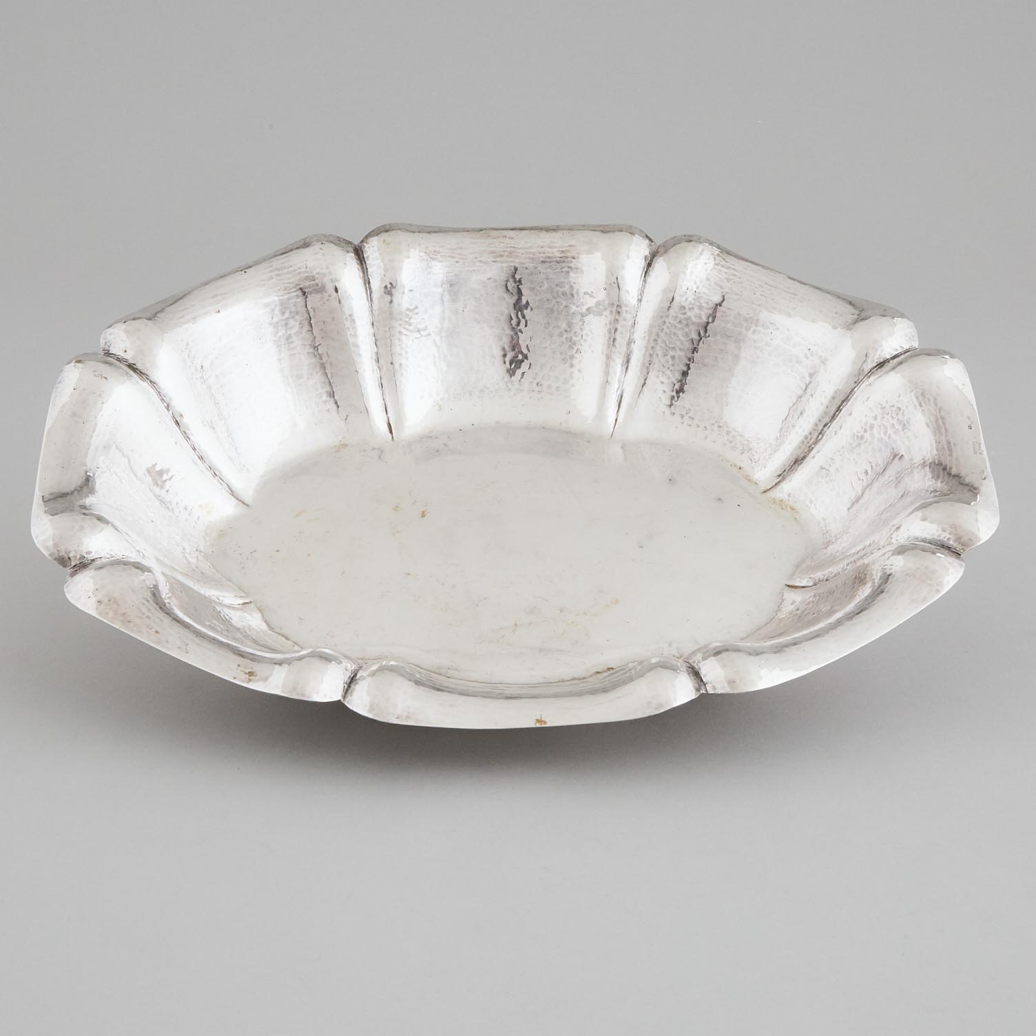 Italian Silver Shaped Oval Bowl  3ac0a1