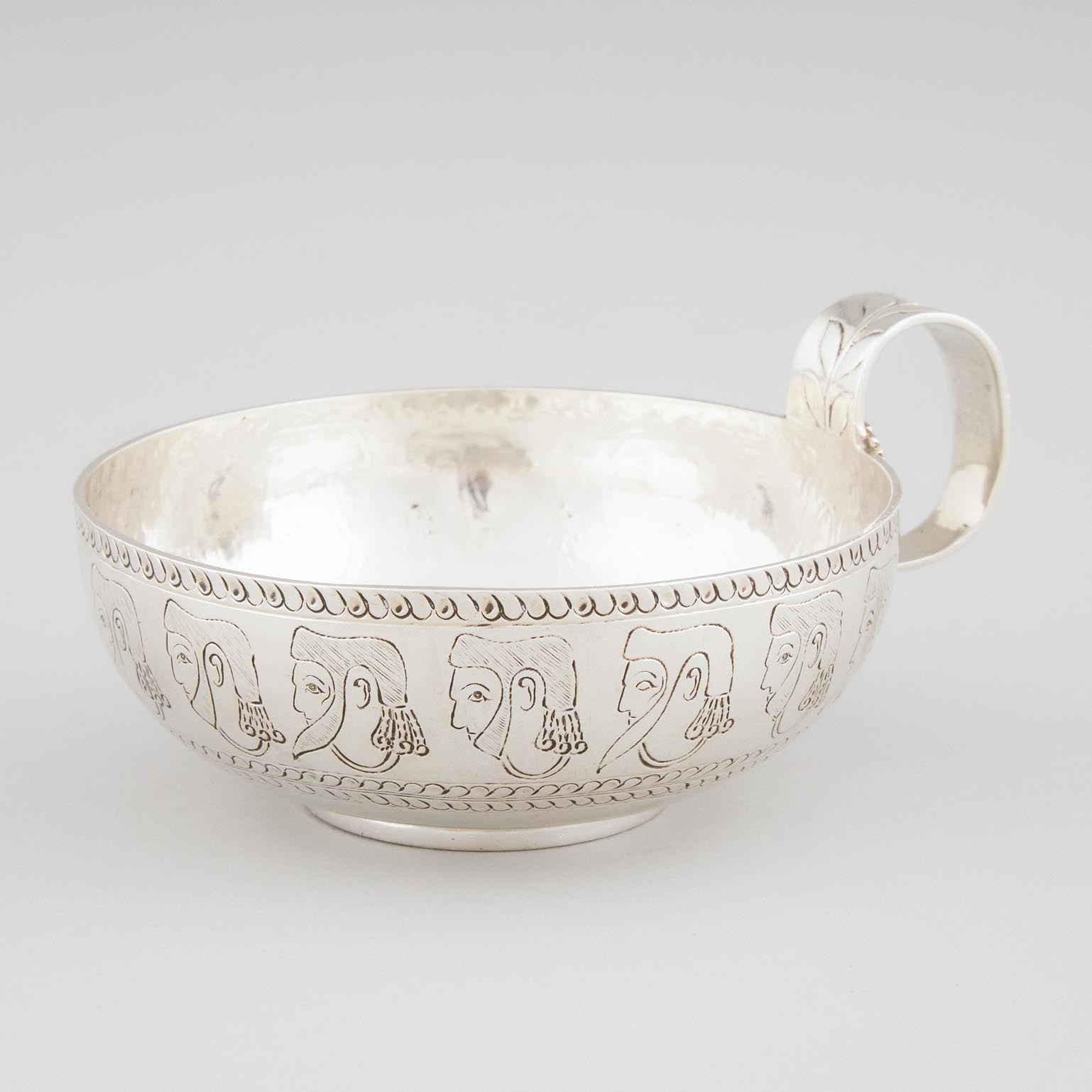 Edwardian Silver 'Mycenaean' Cup,