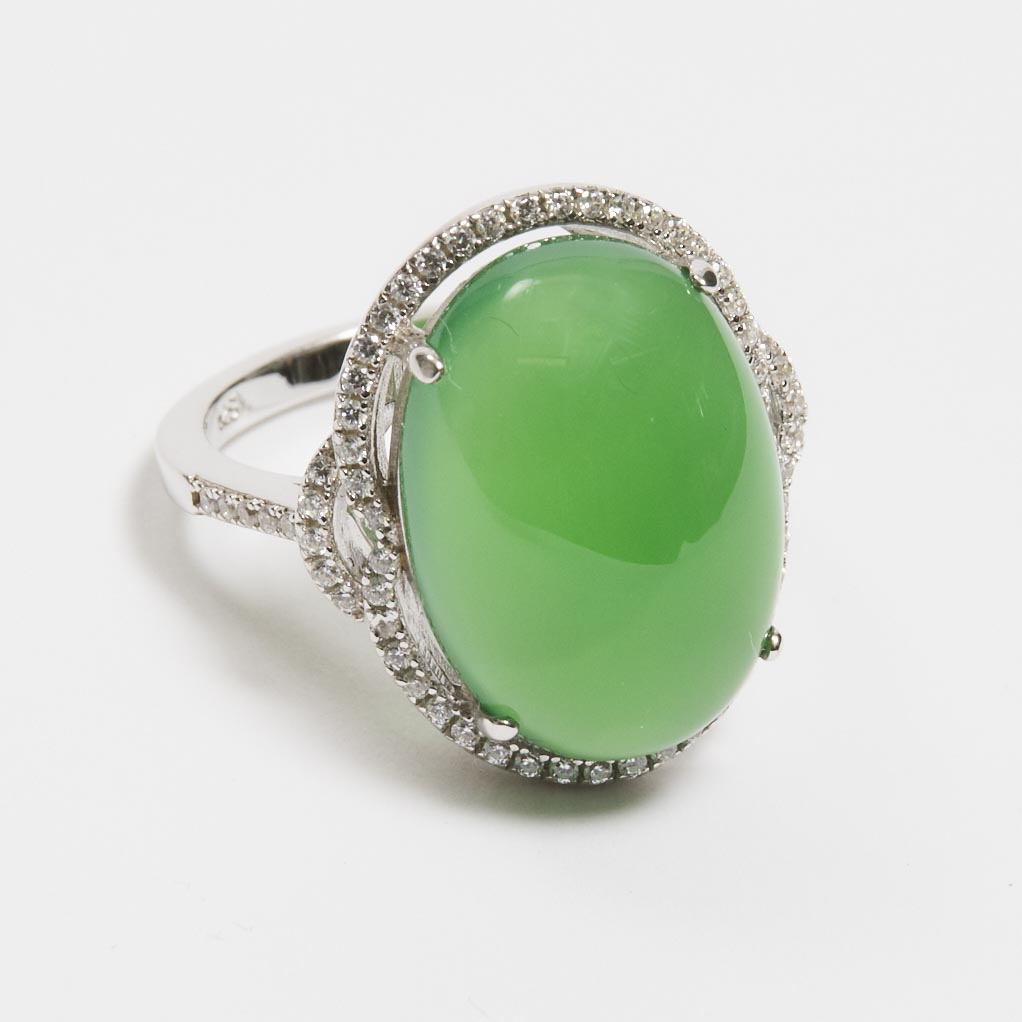 A Jadeite Ring The high domed 3ac201