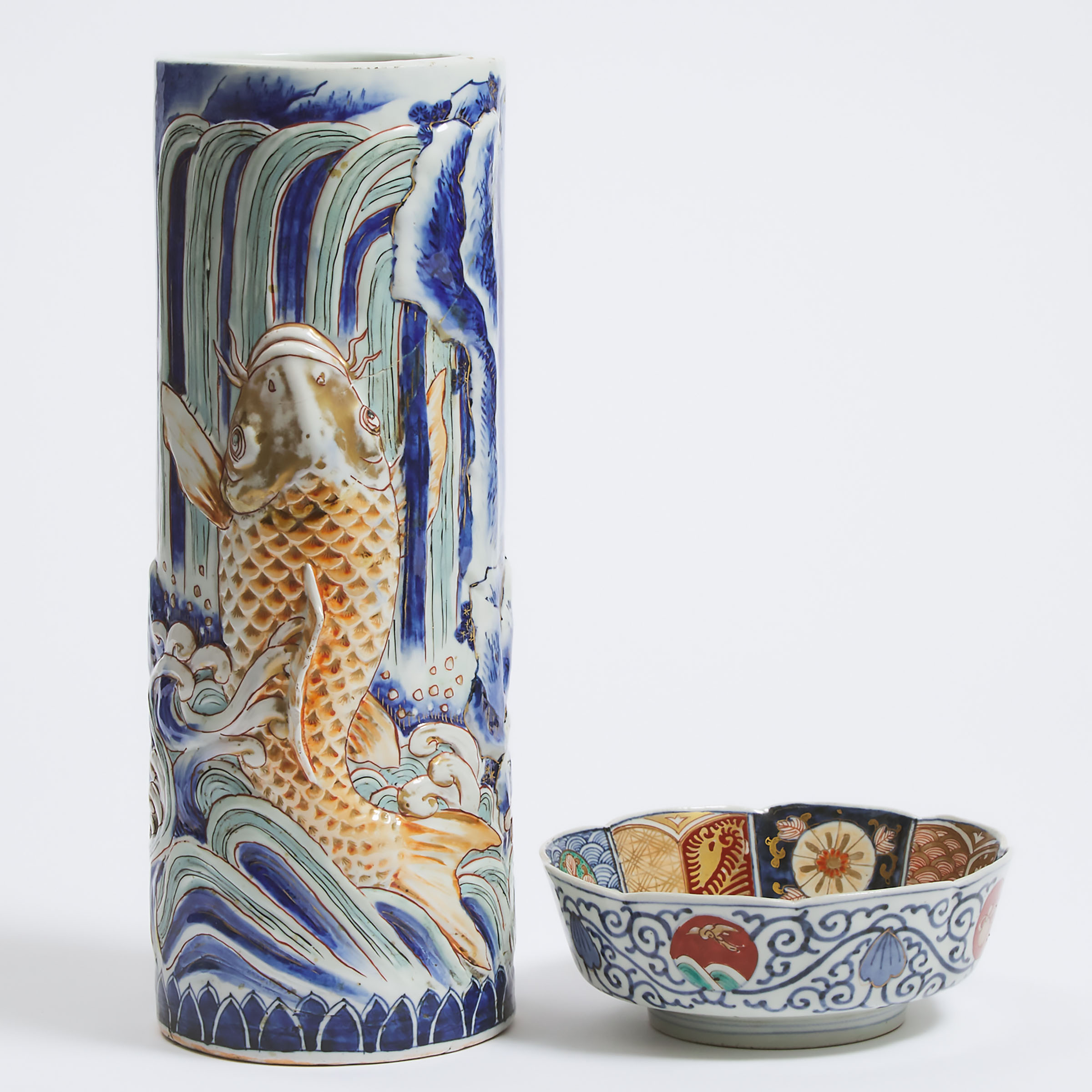 Two Japanese Imari Porcelain Wares  3ac295