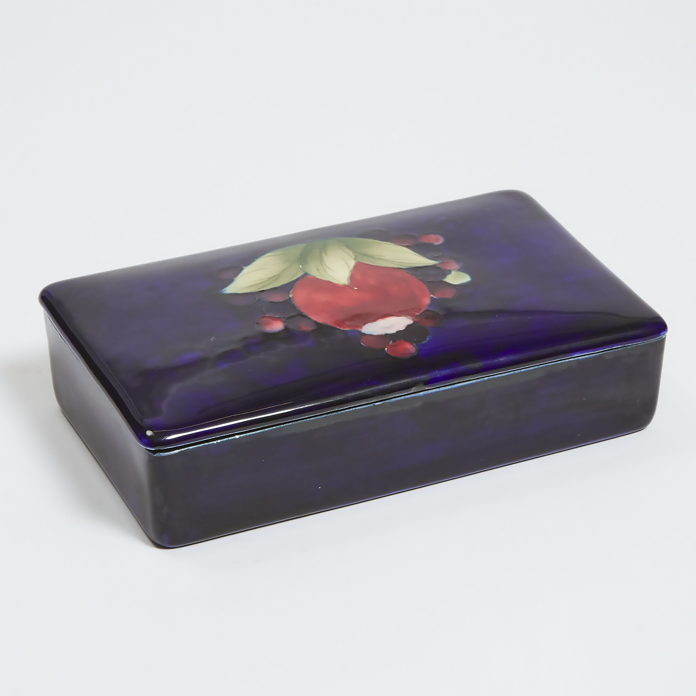 Moorcroft Pomegranate Box c 1930 3ac428