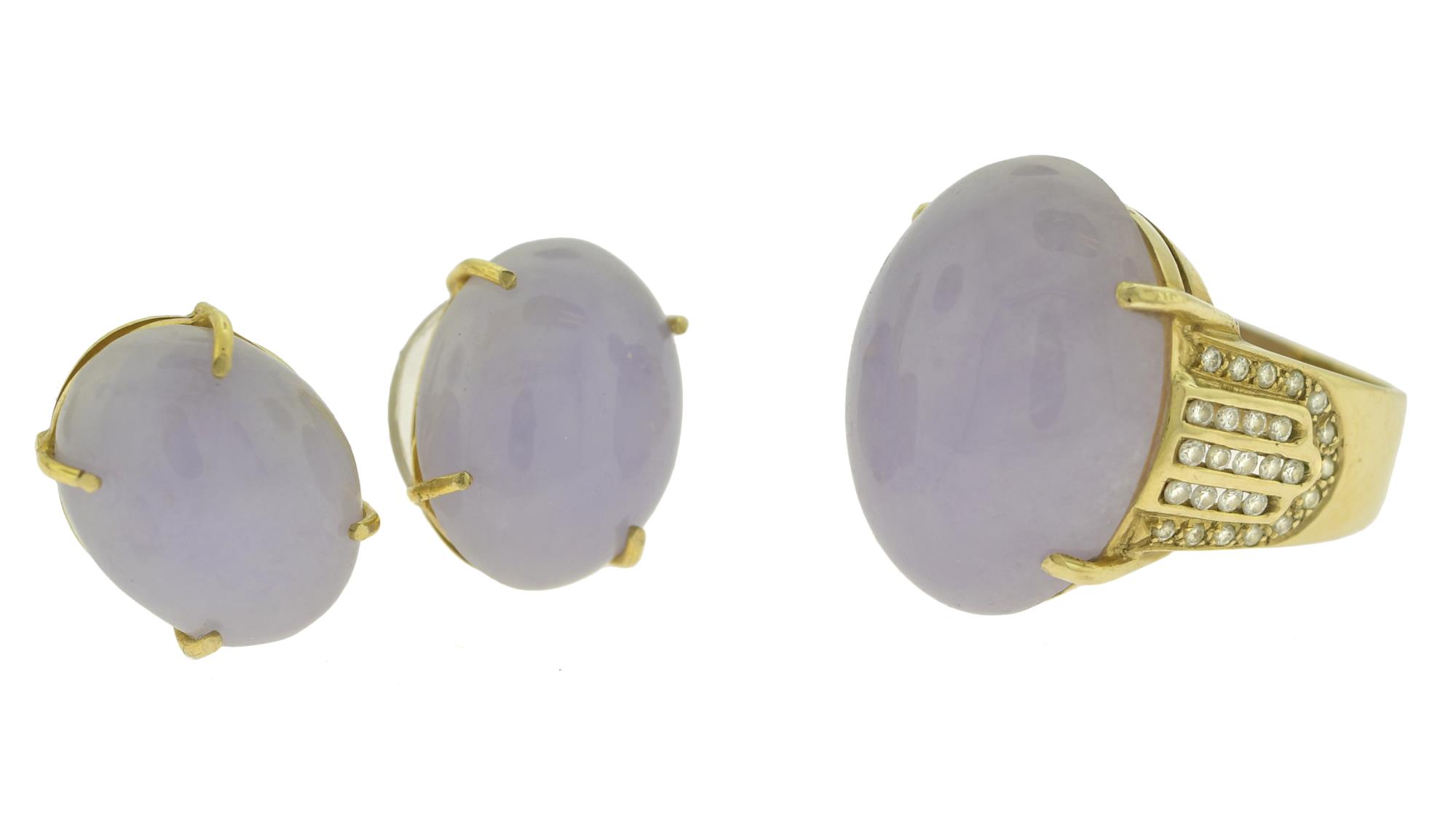 14K GOLD LAVENDER JADE RING AND 3ac832