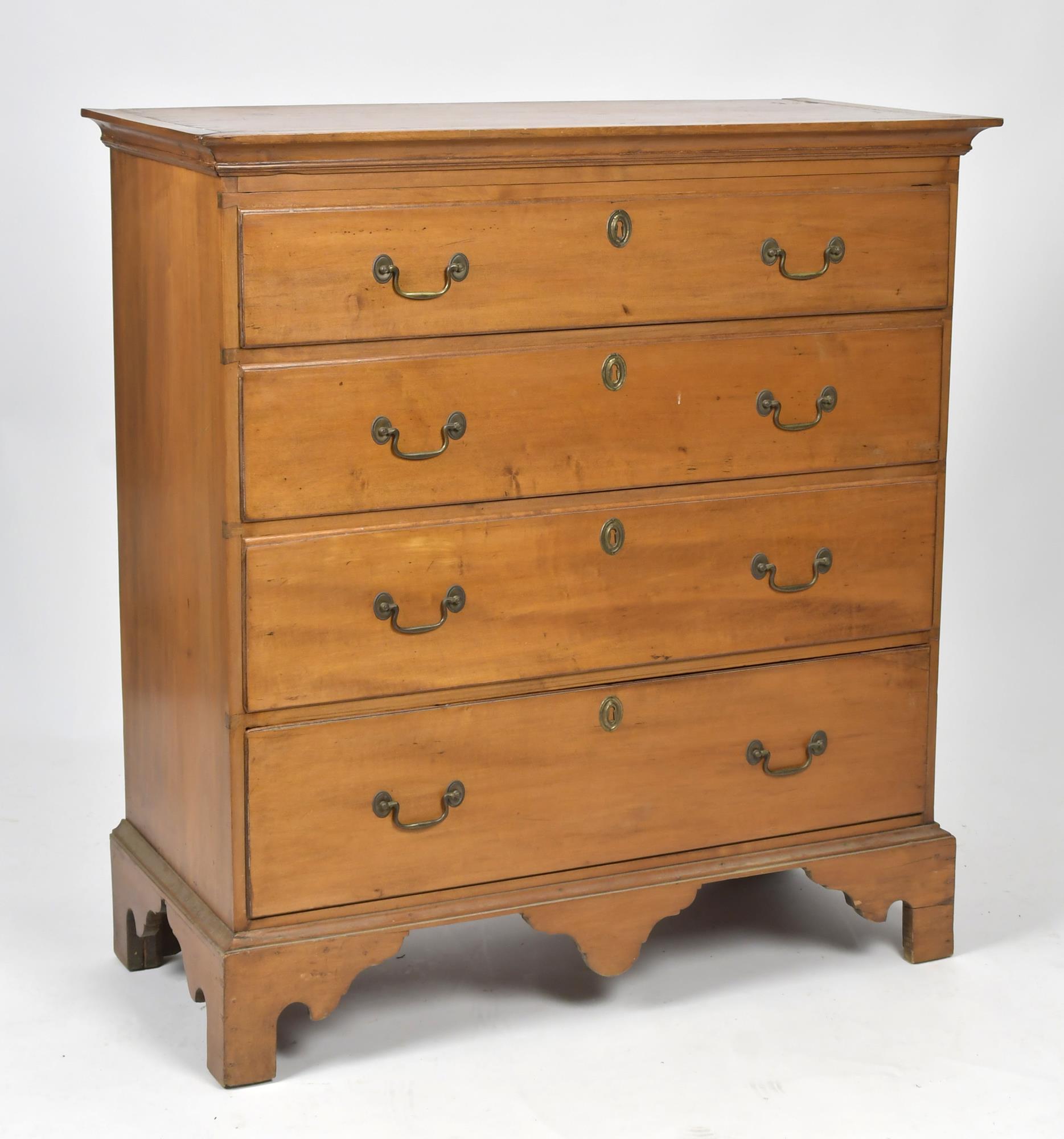 18TH C NH CHIPPENDALE MAPLE CHEST  3ac872