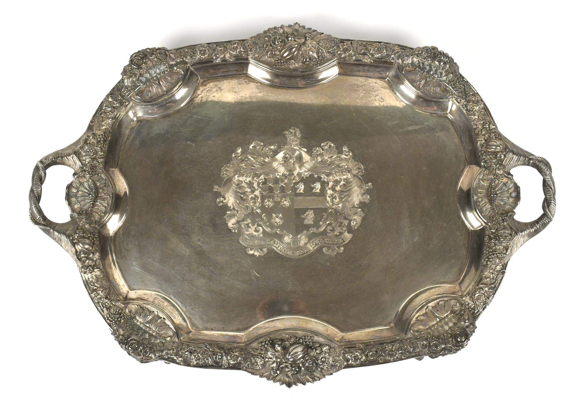 MAGNIFICENT GEORGE III SILVER TRAY  3ac91b