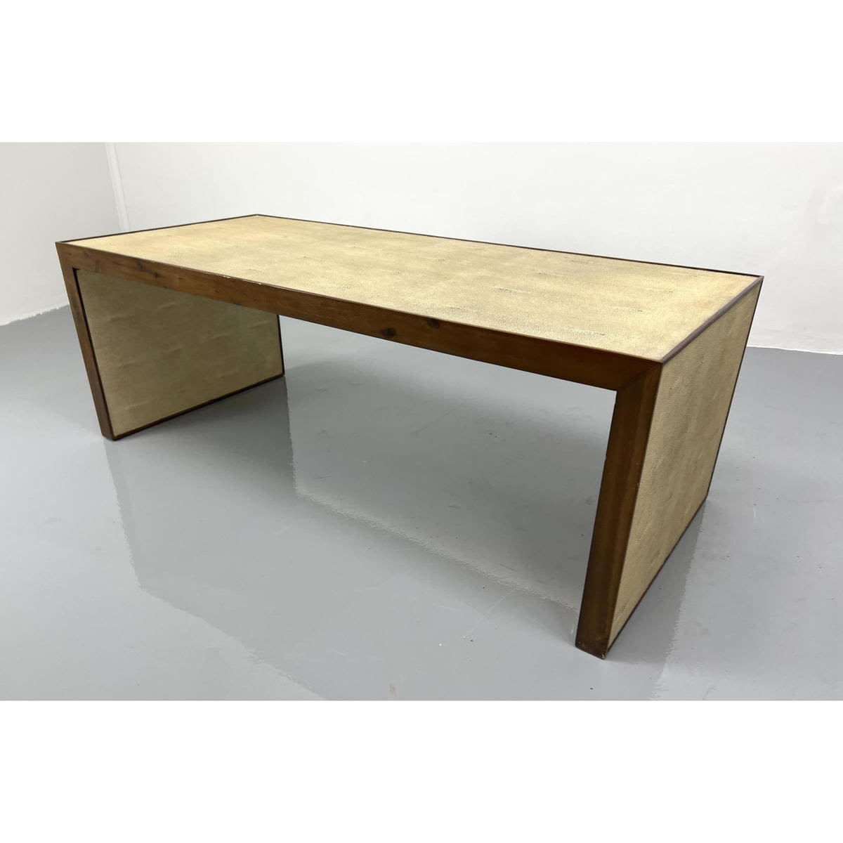 Large Decorator Coffee Table Faux 3ac9b8