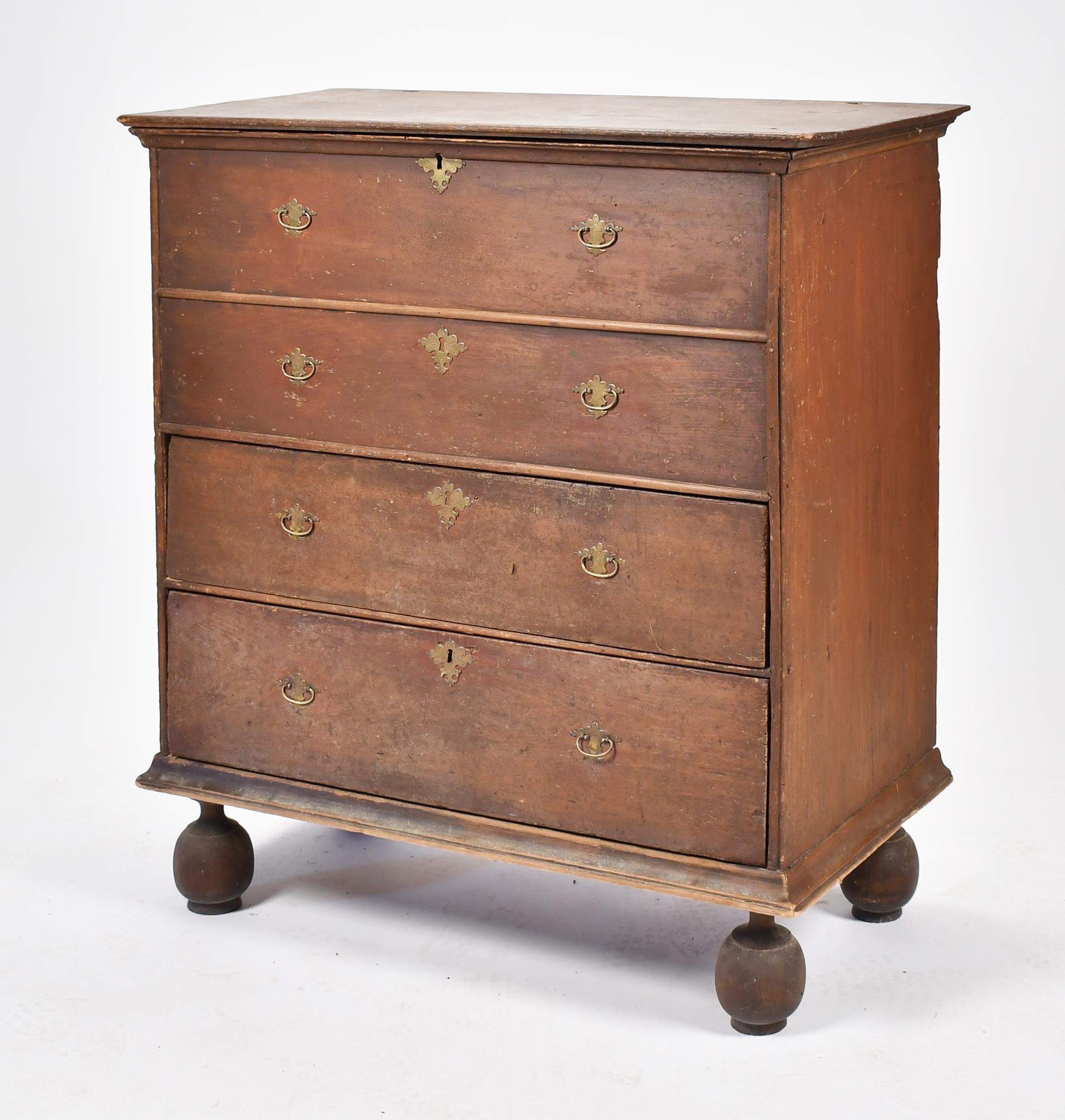 EARLY 18TH C. BALL FOOT BLANKET CHEST.