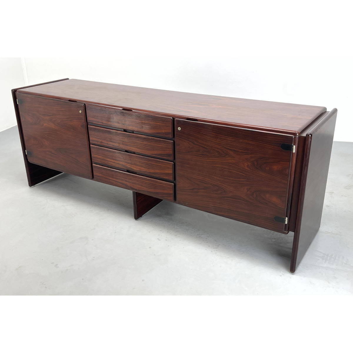 Rosewood Credenza Sideboard Cabinet  3acb00