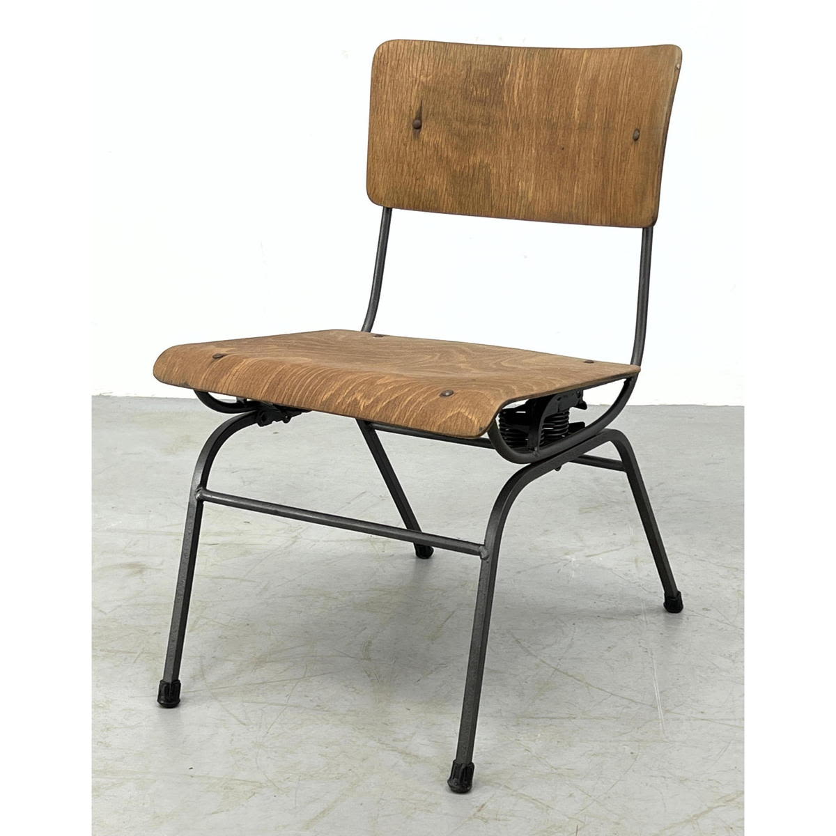 Iron Base Wood Seat and Backrest 3acb1c