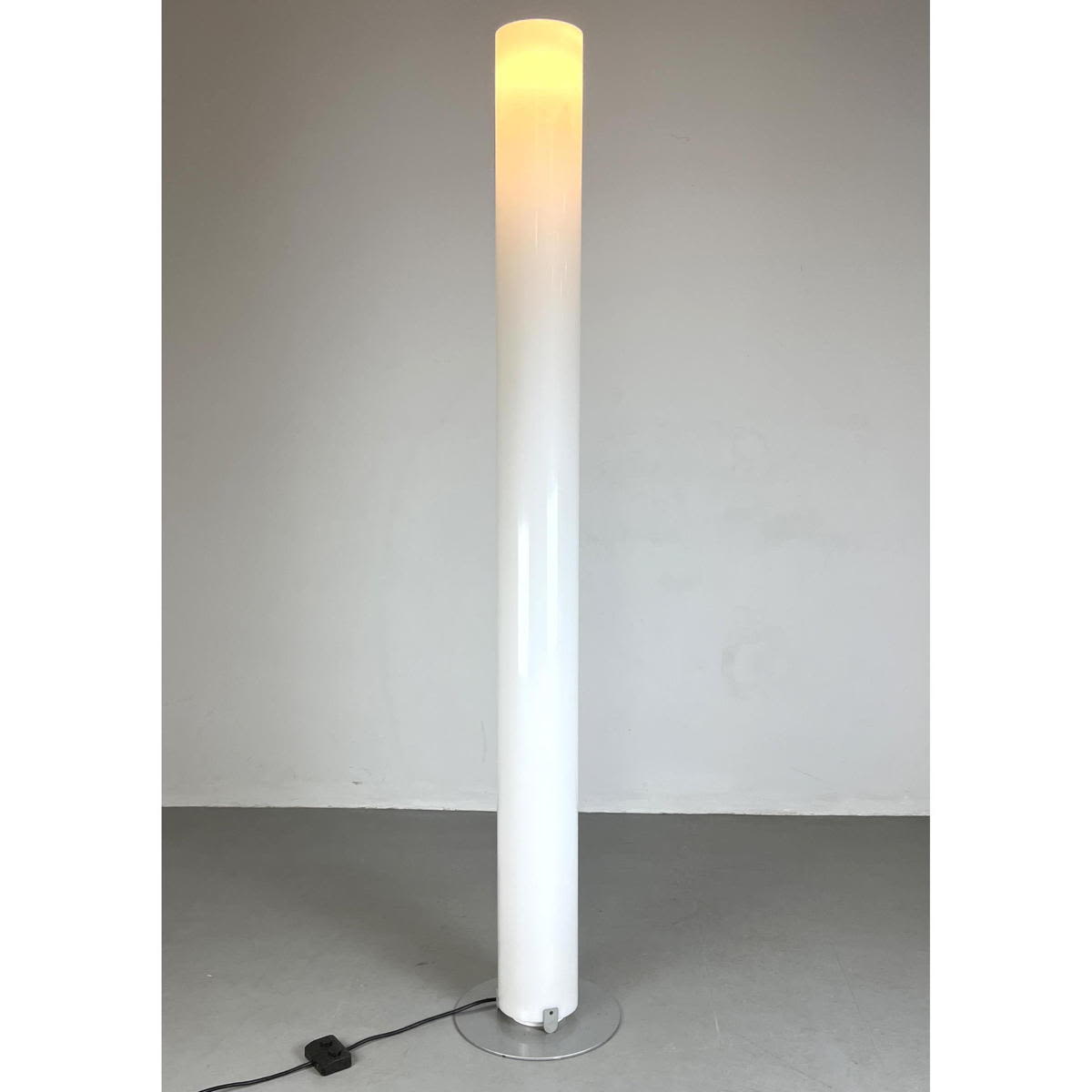 FLOS Modernist Light Column Floor 3acb3c