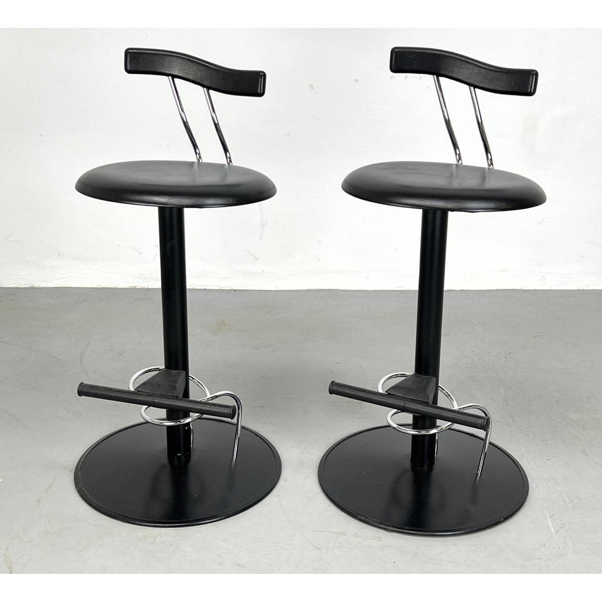 Pr Italian Post Modern Bar Stools  3acba8