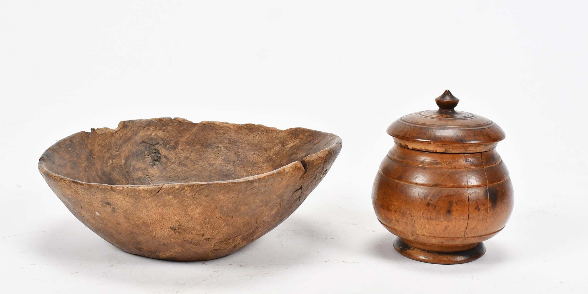 EARLY SMALL SIZE CARVED BURL BOWL