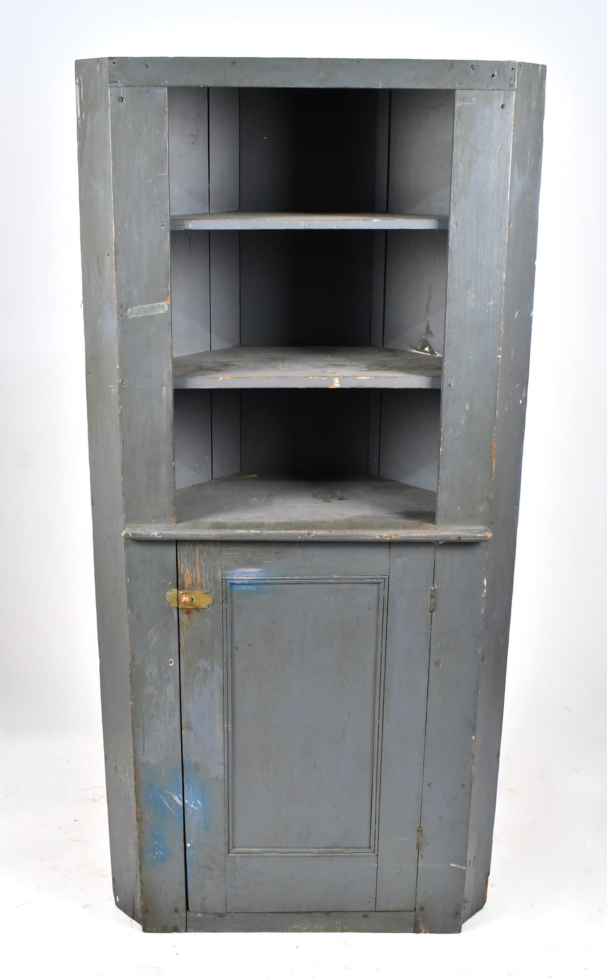EARLY 19TH C BLUE PAINTED CORNER 3accfd