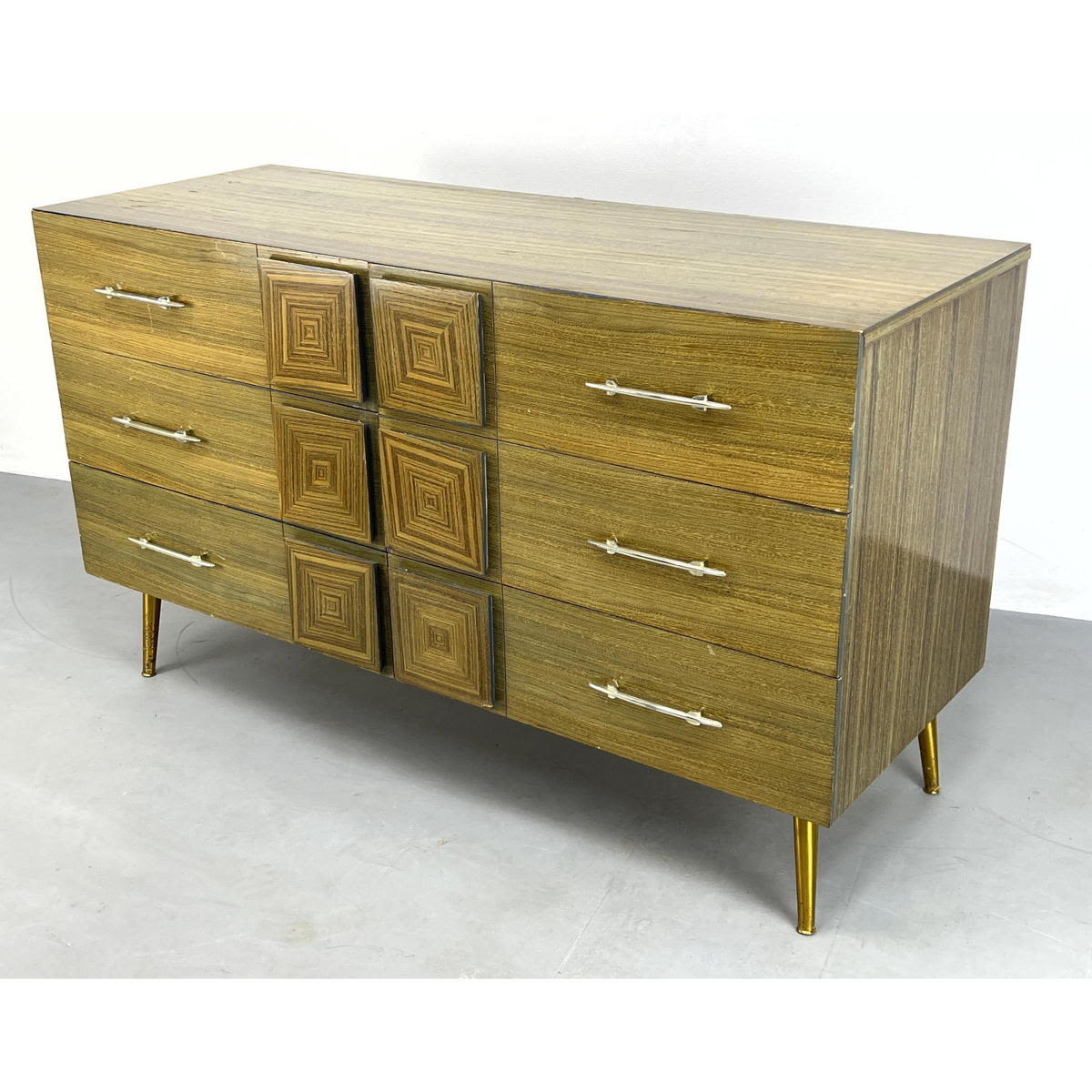 MCM Dresser Chest of Drawers. Unusual