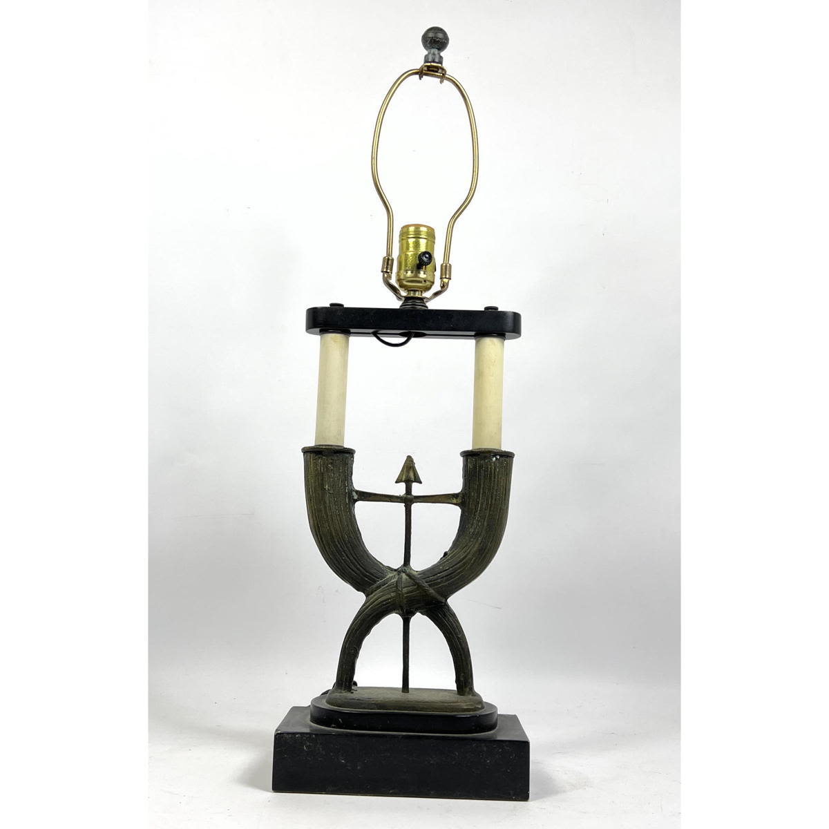 FREDERICK COOPER Table Lamp Classical 3acd7e